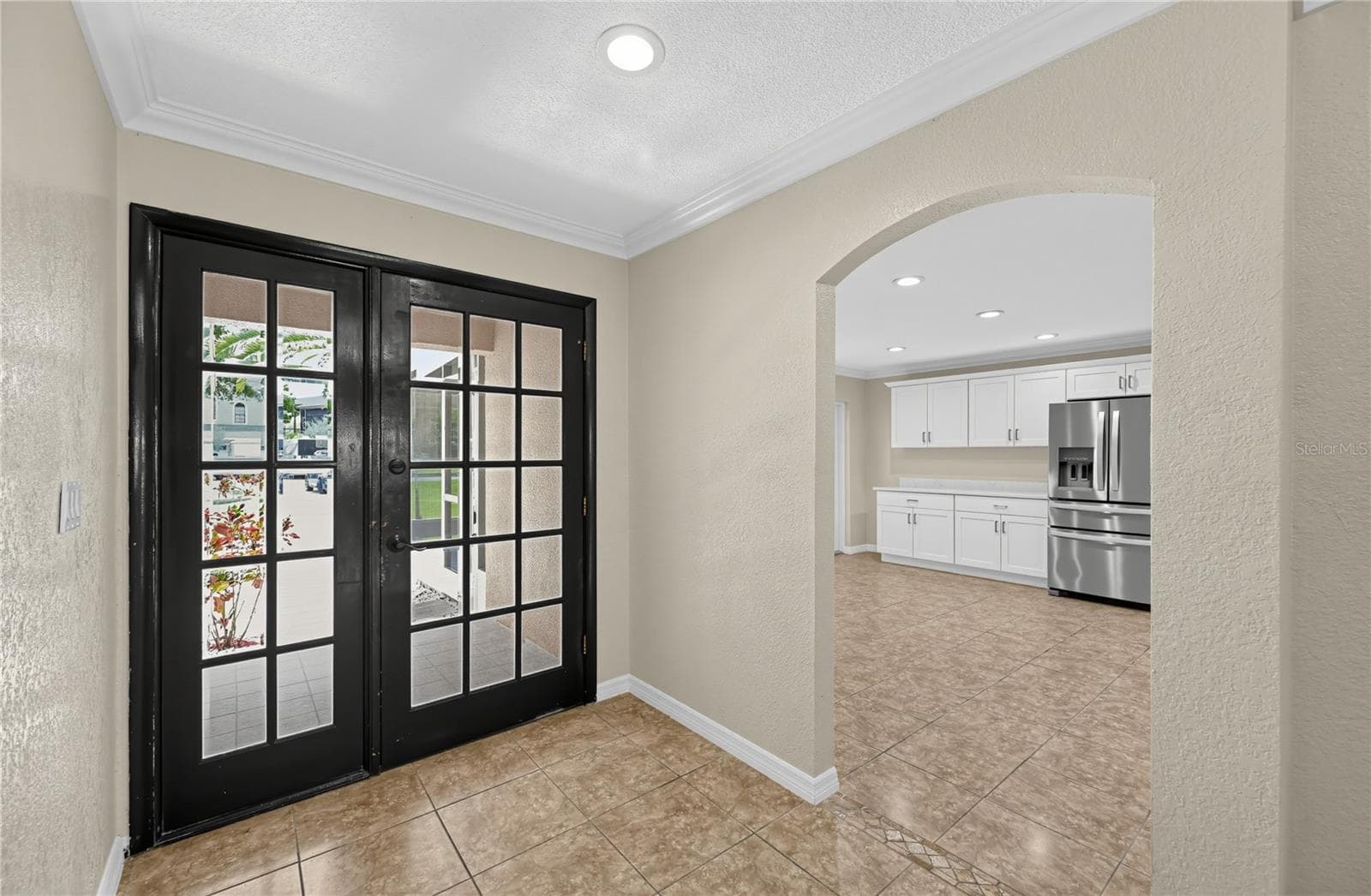 Single Family Residence at 915 SEMINOLE BLVD, TARPON SPRINGS, photo 15 of 26