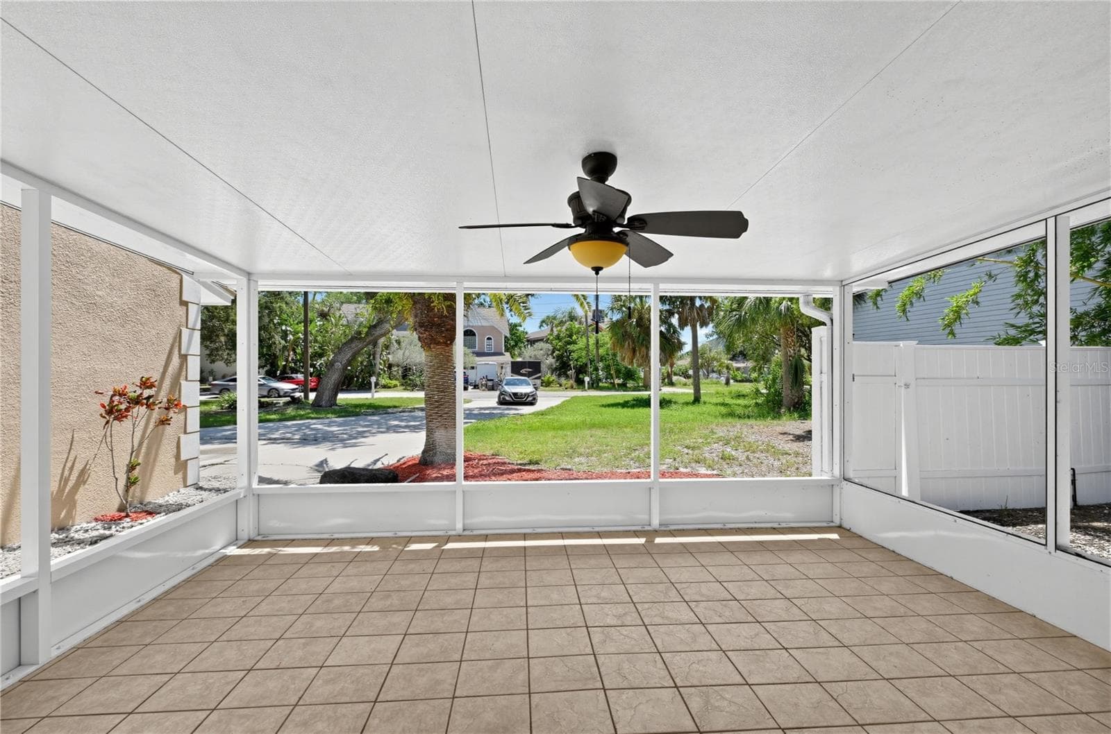 Single Family Residence at 915 SEMINOLE BLVD, TARPON SPRINGS, photo 24 of 26