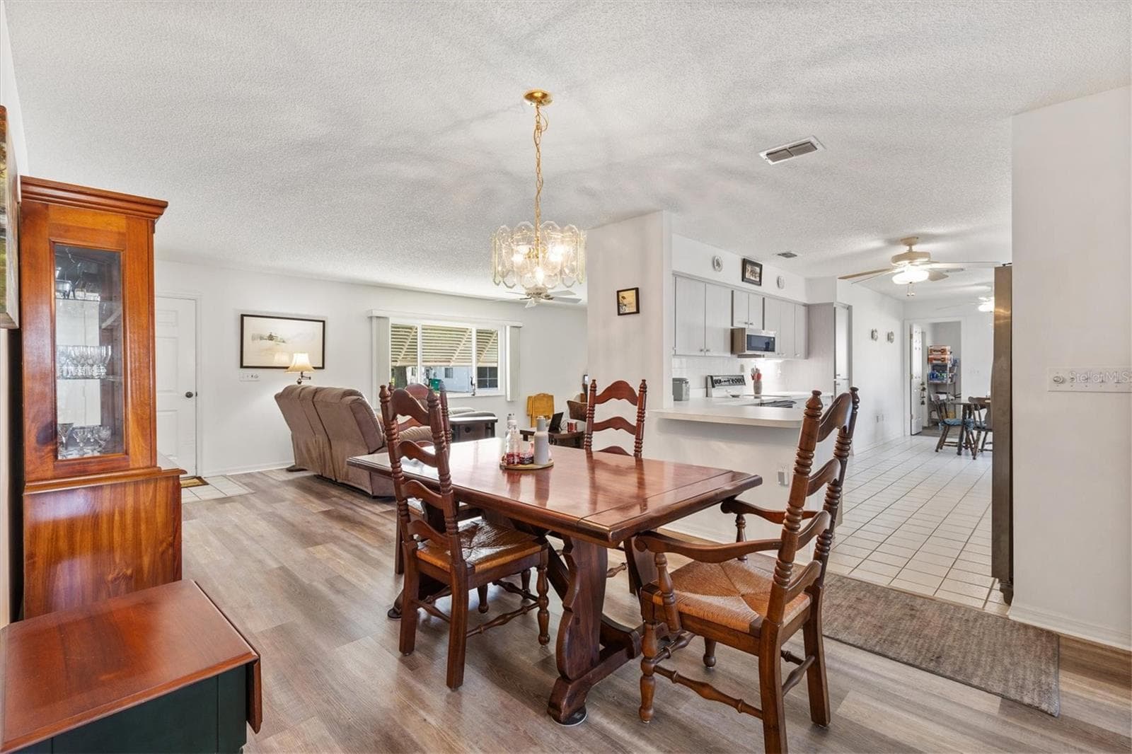 Single Family Residence at 9619 SE 174TH PLACE RD, SUMMERFIELD, photo 6 of 27