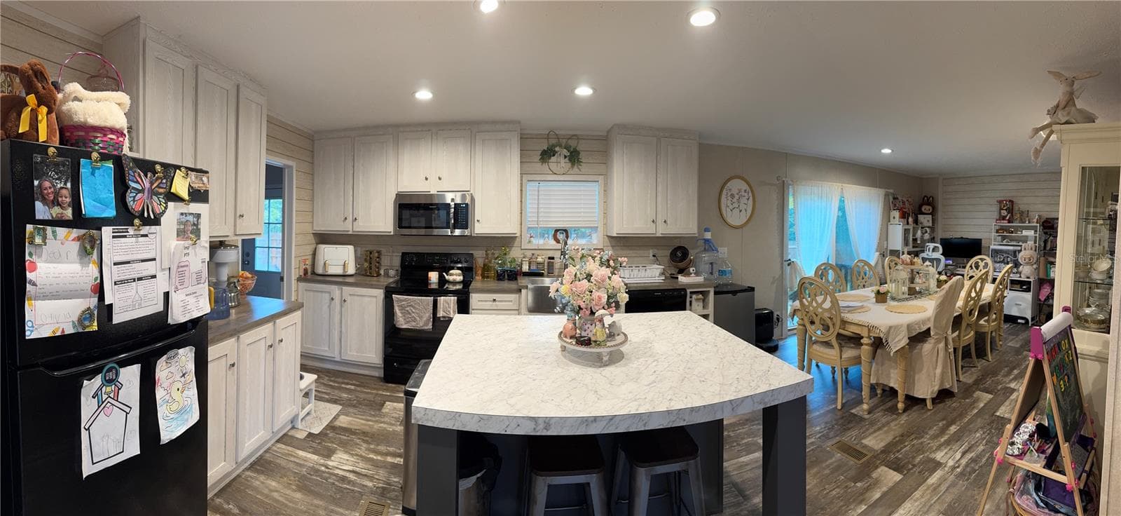 Counter space and cabinets! Great kitchen layout and useable space - 27590 COUNTY ROAD 42, PAISLEY