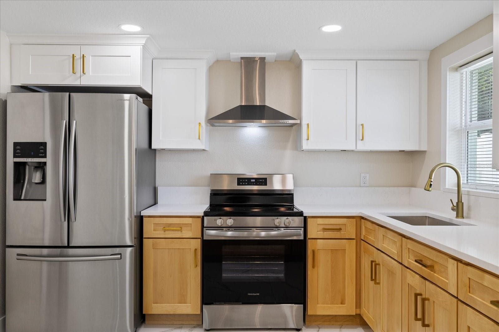 Single Family Residence at 2229 ROSELAWN DR, HOLIDAY, photo 22 of 58