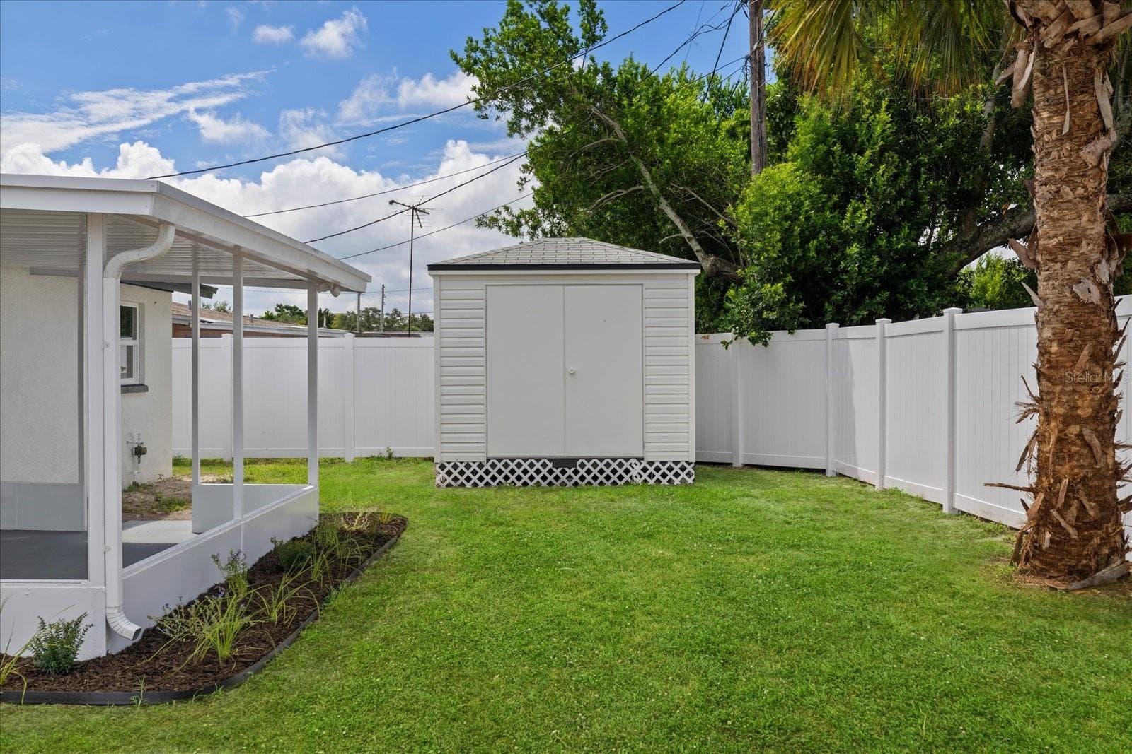 grass replacement - 2229 ROSELAWN DR, HOLIDAY