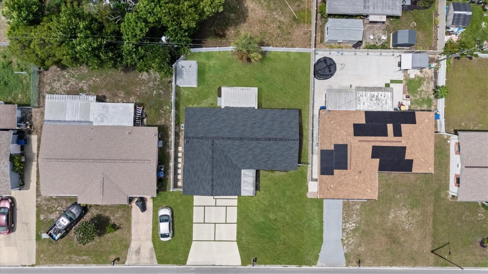 grass replacement - 2229 ROSELAWN DR, HOLIDAY