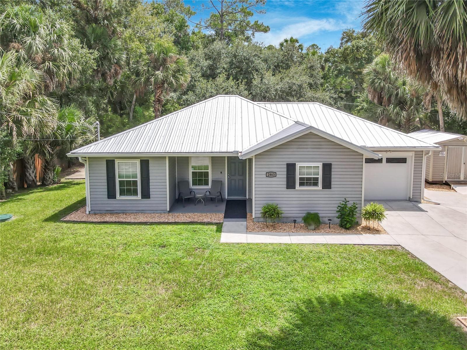 Single Family Residence at 2863 CANAL RD, DELAND, photo 3 of 76