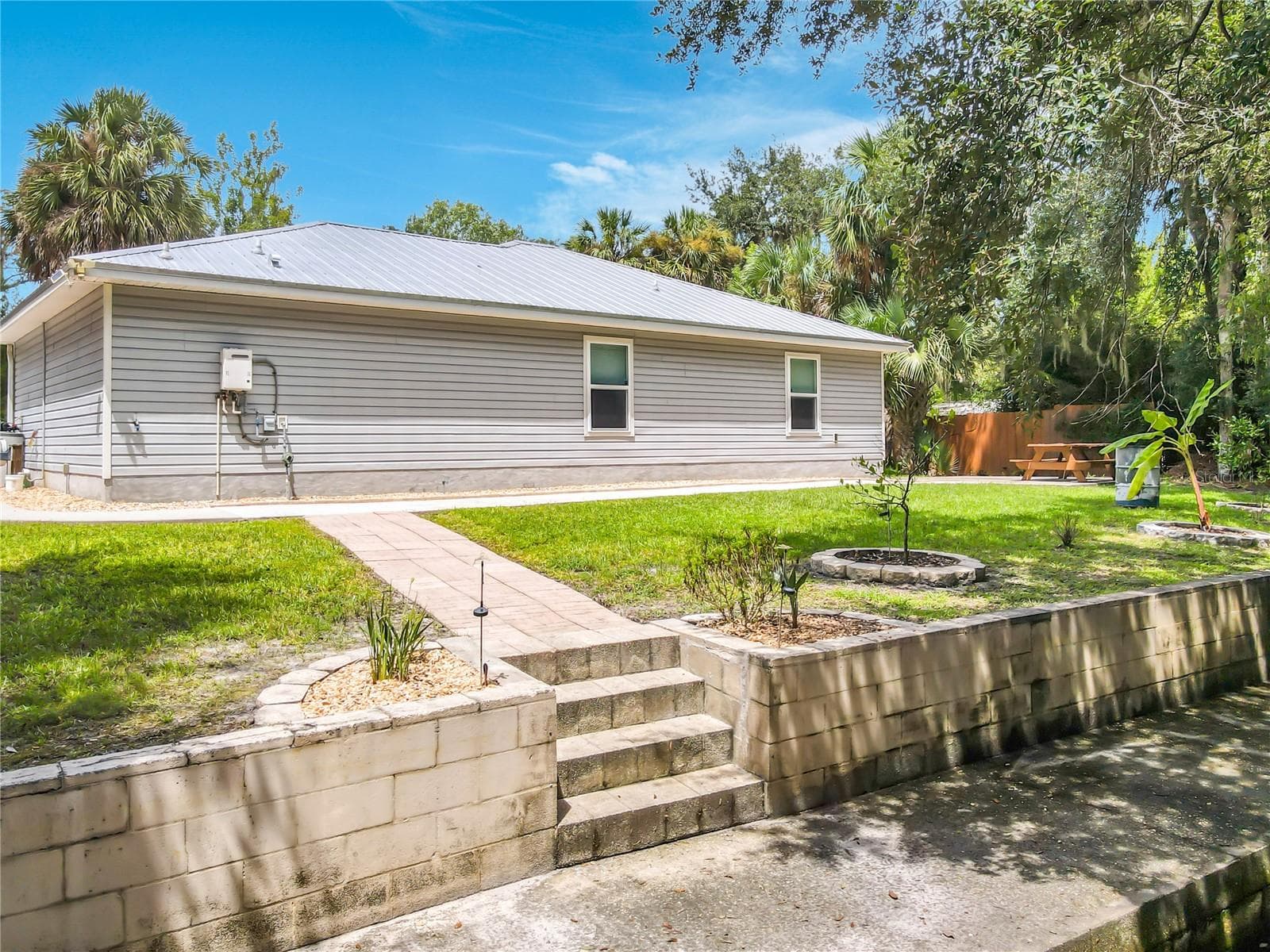 Single Family Residence at 2863 CANAL RD, DELAND, photo 63 of 76