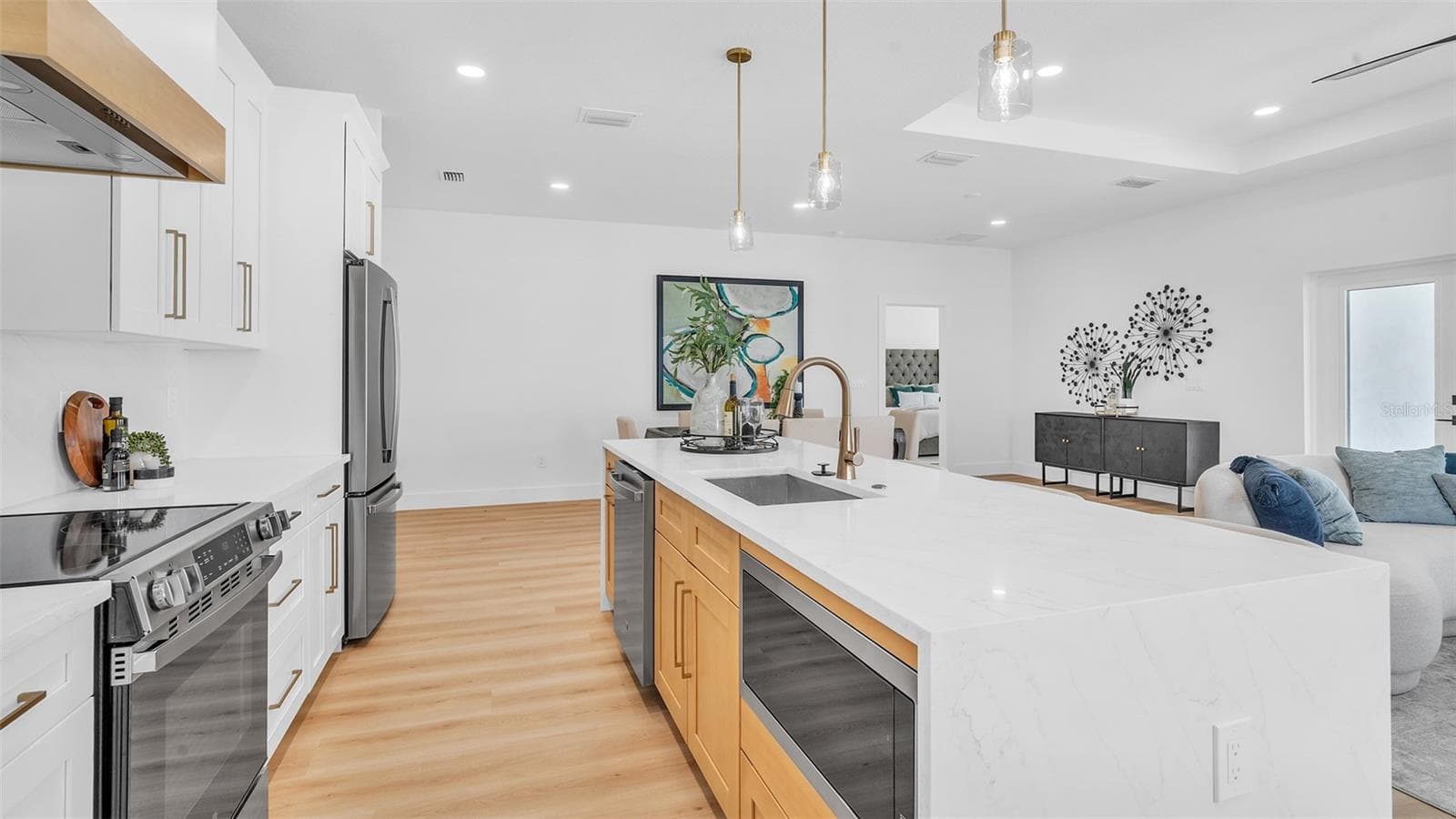 Single Family Residence at 4428 57TH AVE N, ST PETERSBURG, photo 14 of 38