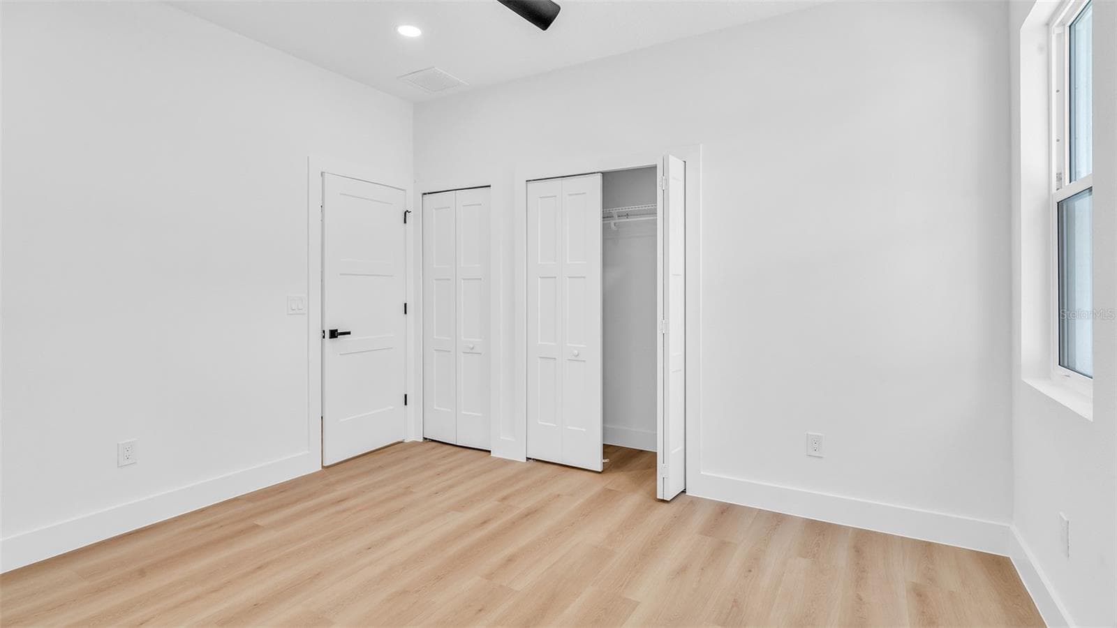 Single Family Residence at 4428 57TH AVE N, ST PETERSBURG, photo 24 of 38
