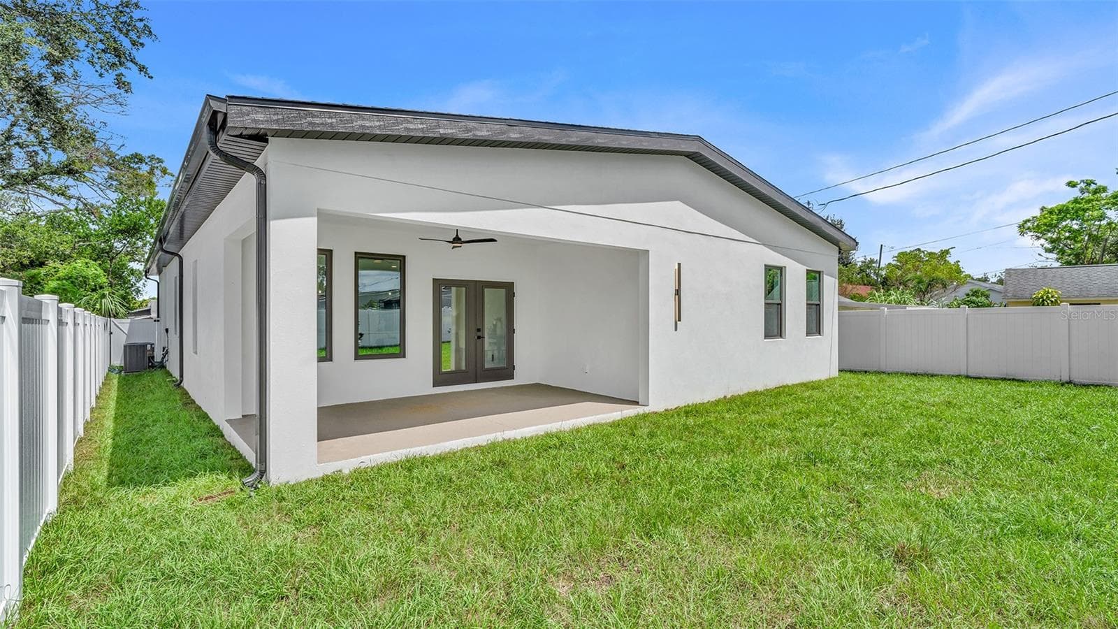Single Family Residence at 4428 57TH AVE N, ST PETERSBURG, photo 31 of 38