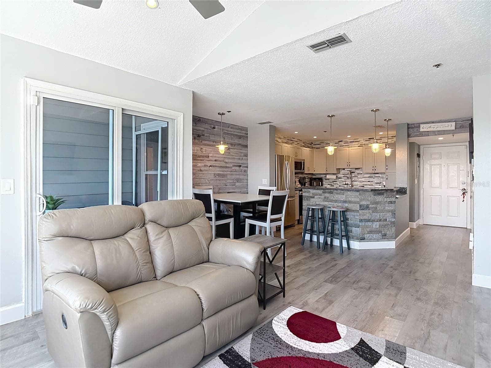 Condominium at 5722 BISCAYNE CT #304, NEW PORT RICHEY, photo 35 of 100