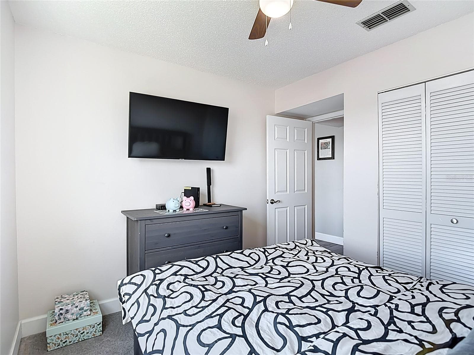 Condominium at 5722 BISCAYNE CT #304, NEW PORT RICHEY, photo 40 of 100