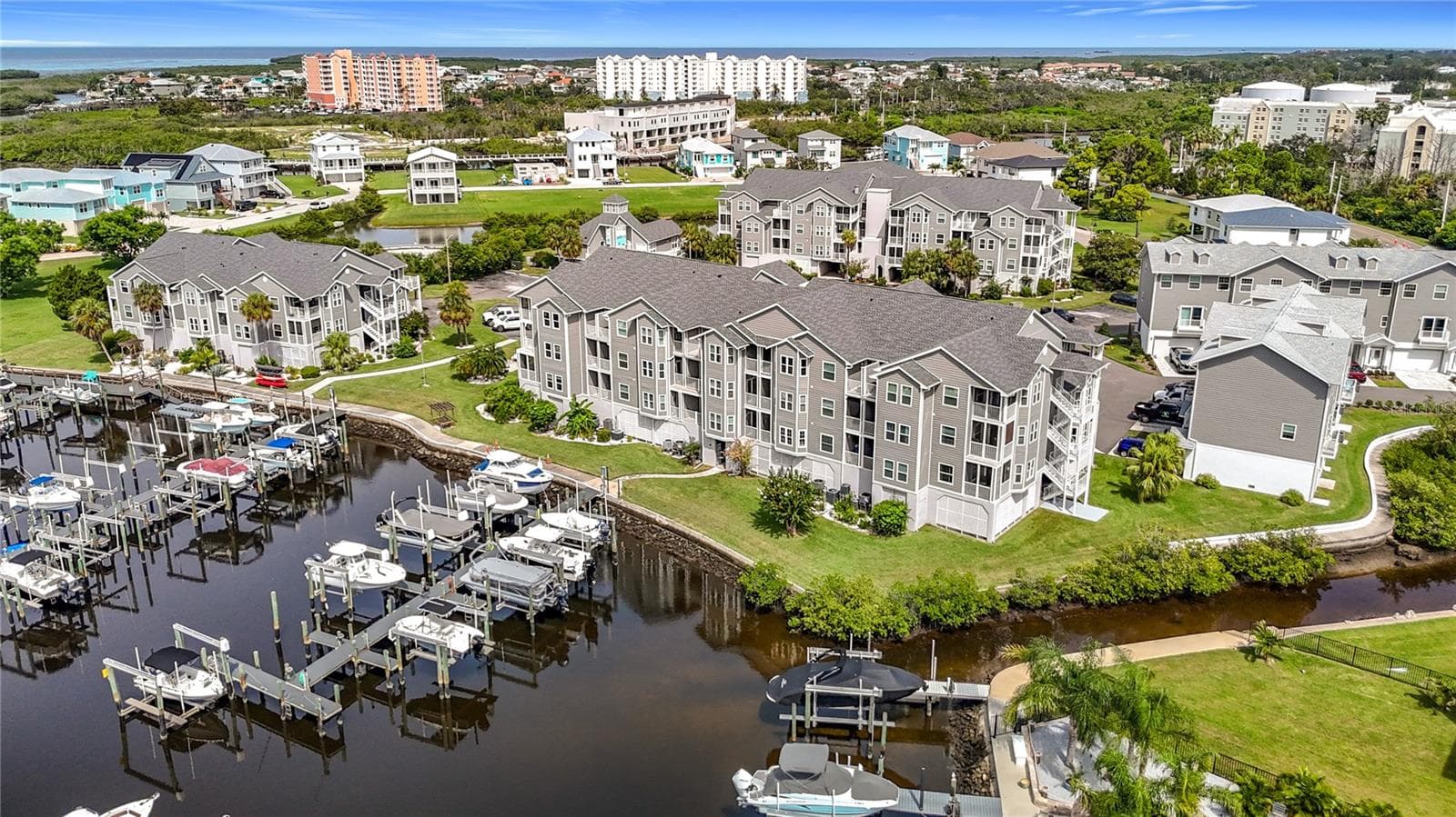 Condominium at 5722 BISCAYNE CT #304, NEW PORT RICHEY, photo 65 of 100