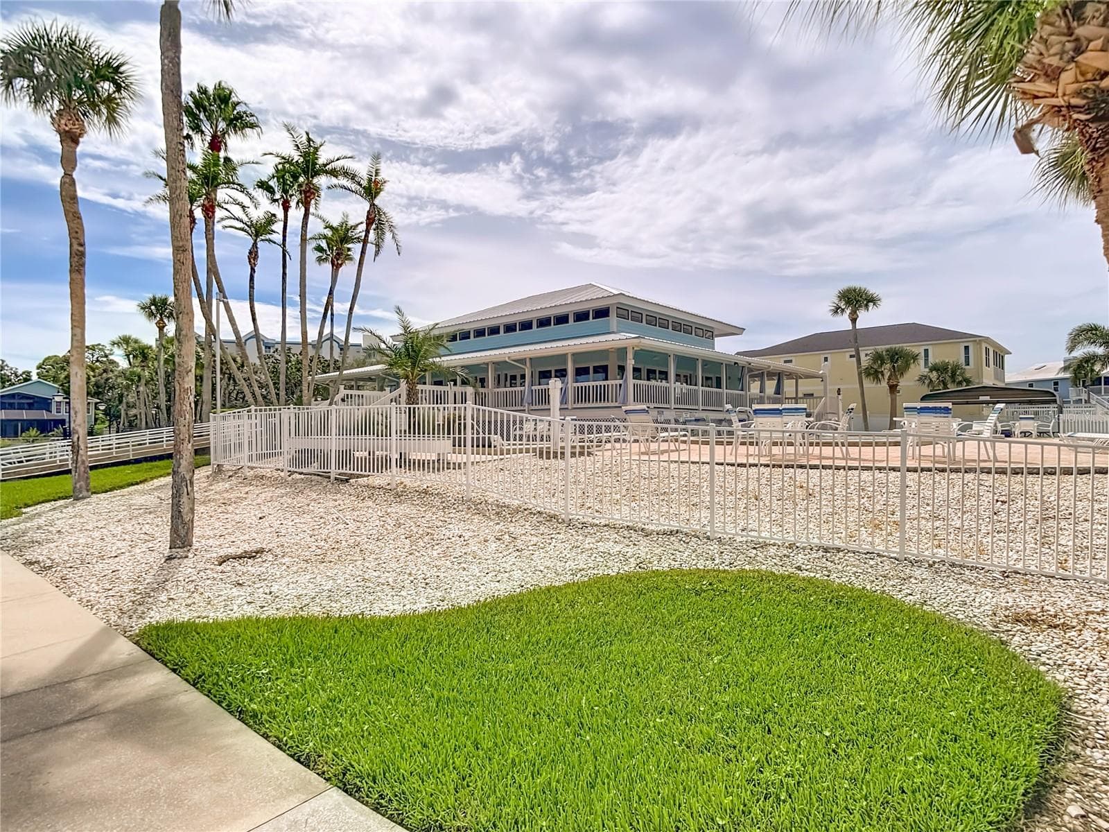 Condominium at 5722 BISCAYNE CT #304, NEW PORT RICHEY, photo 93 of 100