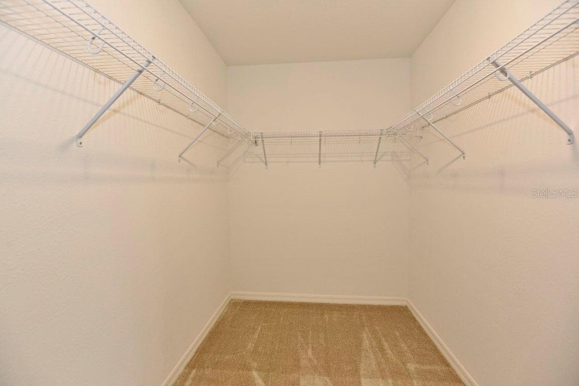 Townhouse at 720 BENOI DR, DAVENPORT, photo 20 of 42