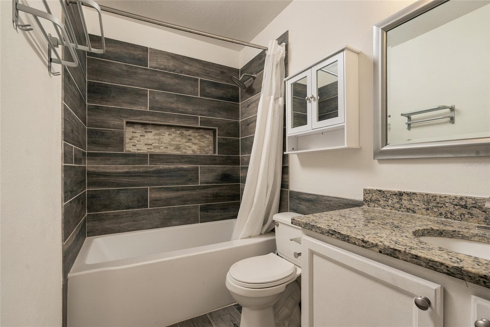 Single Family Residence at 4702 FORT BRAVO CT, ORLANDO, photo 26 of 39