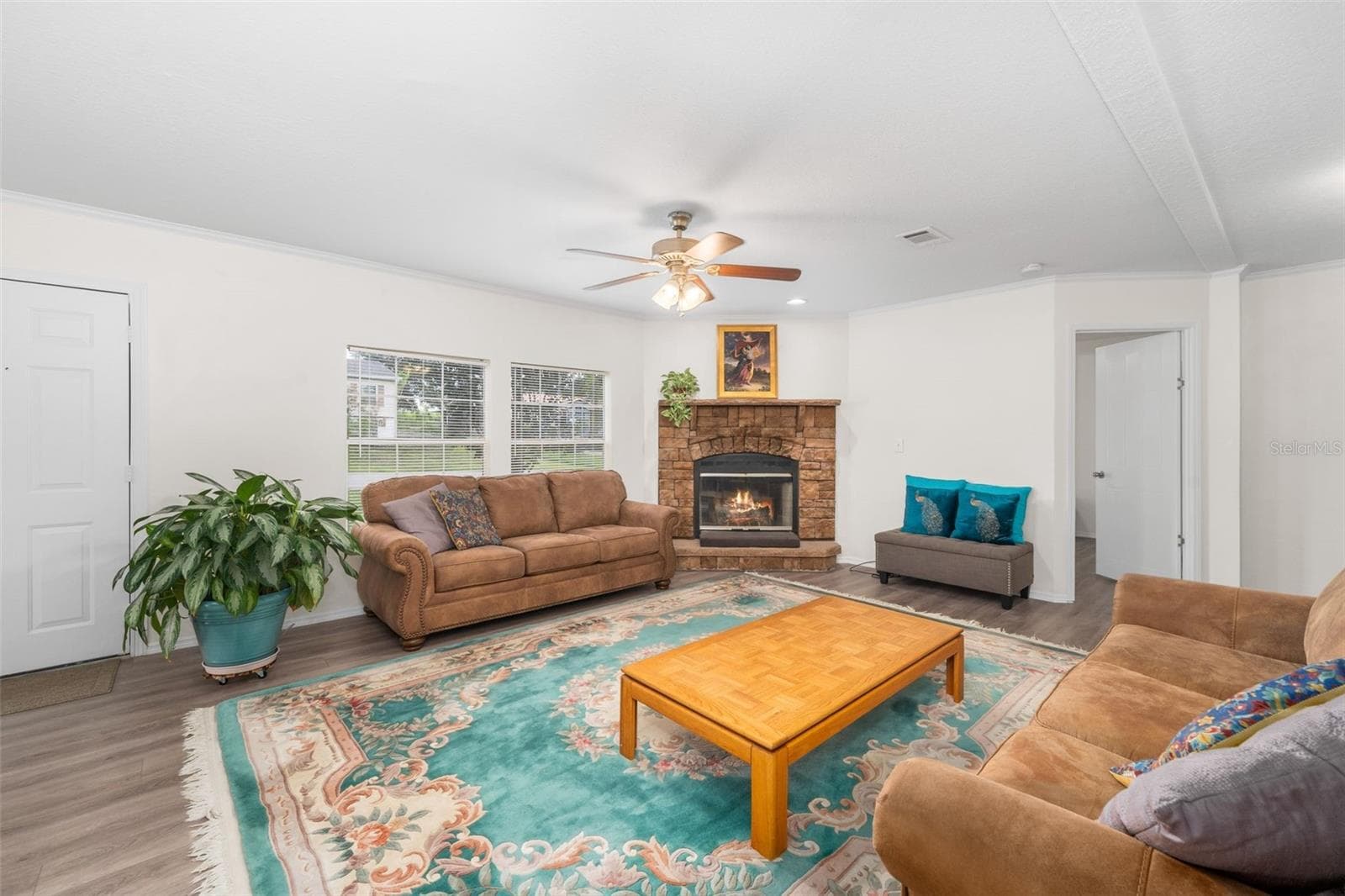 Manufactured Home at 12923 NW 151ST RD, ALACHUA, photo 3 of 16