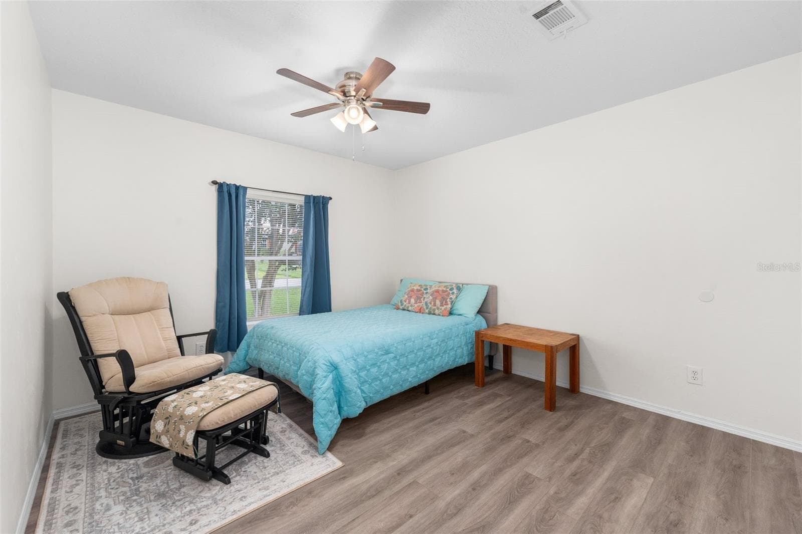 Manufactured Home at 12923 NW 151ST RD, ALACHUA, photo 8 of 16