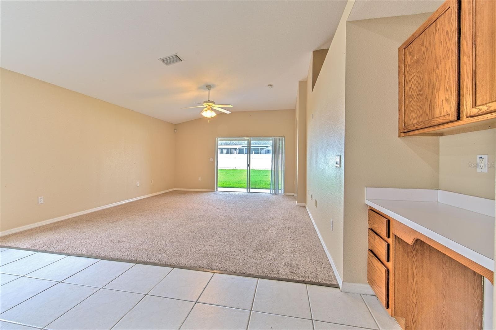 Single Family Residence at 3945 HAMPTON HILLS DR, LAKELAND, photo 21 of 33