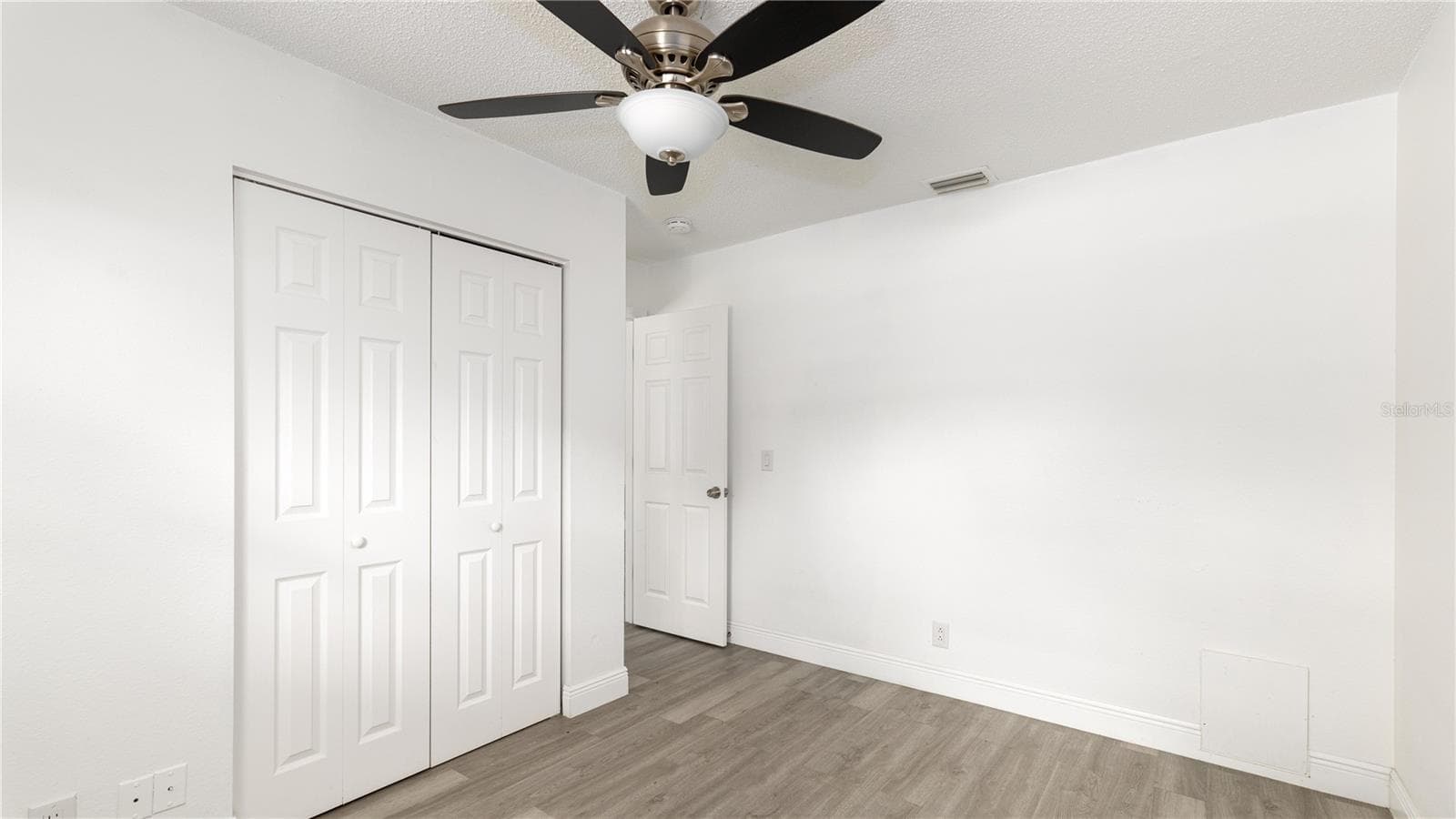 Single Family Residence at 1949 TROTTER RD, LARGO, photo 21 of 35