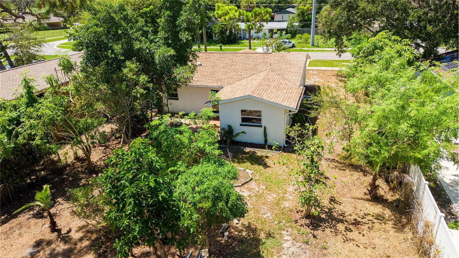 Single Family Residence at 1949 TROTTER RD, LARGO, photo 27 of 35