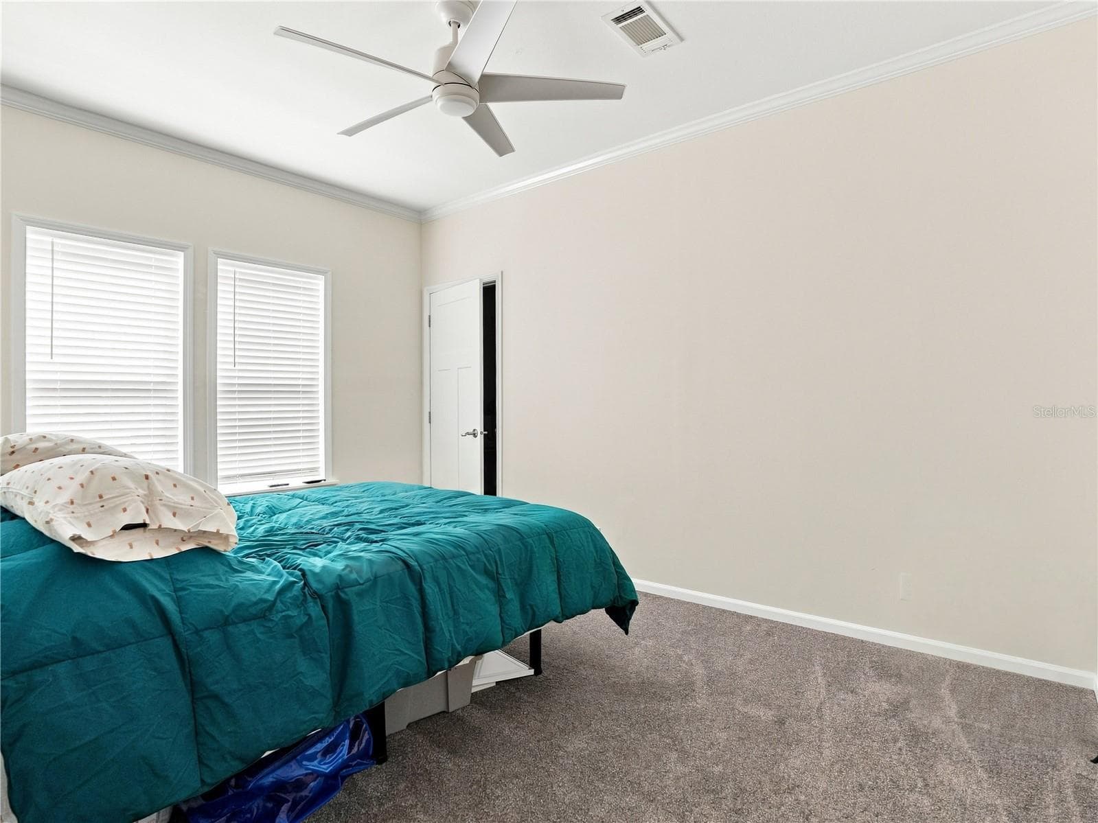 Manufactured Home at 341 SUNCOAST BLVD, SPRING HILL, photo 27 of 52