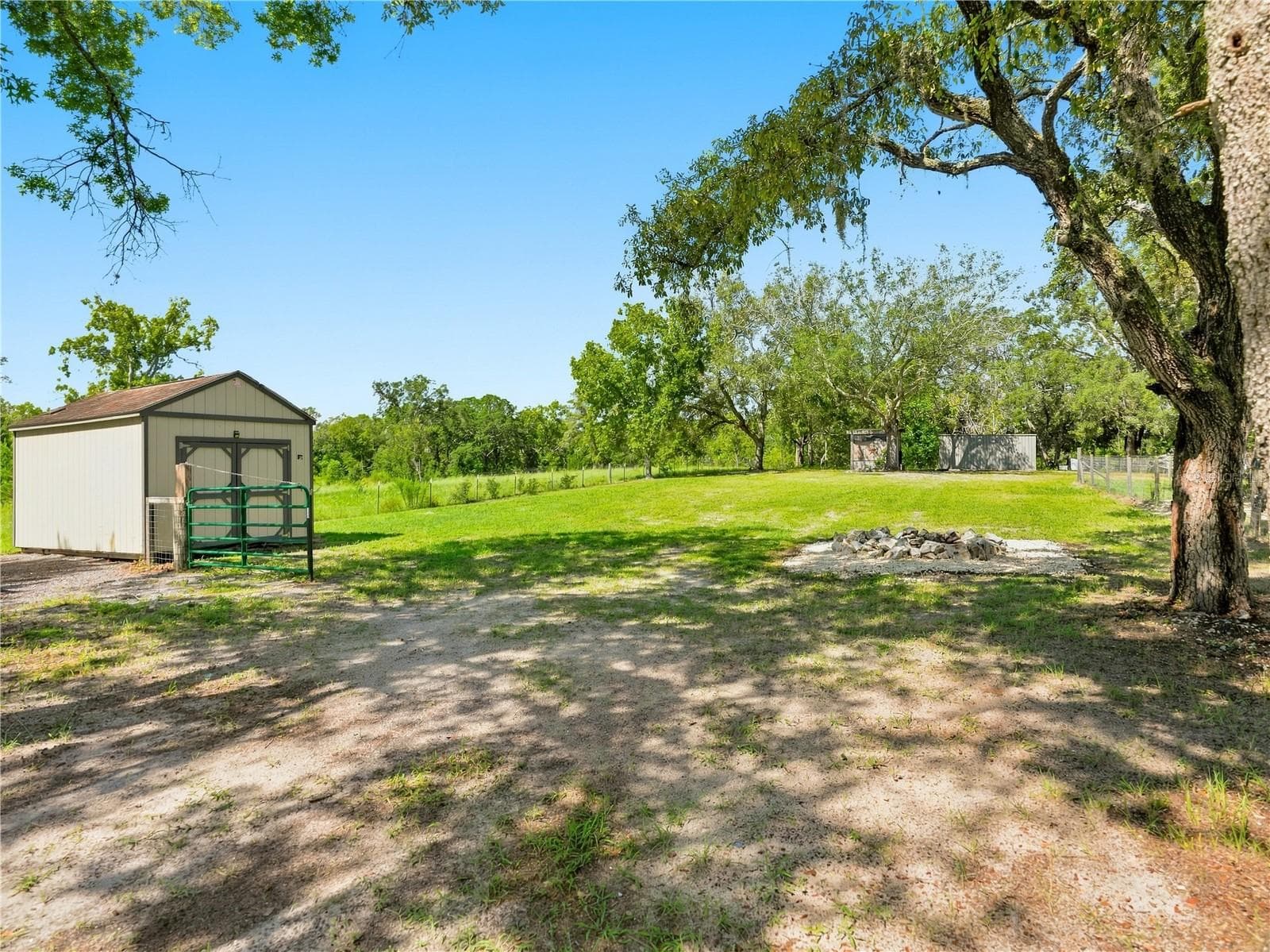 Manufactured Home at 341 SUNCOAST BLVD, SPRING HILL, photo 41 of 52