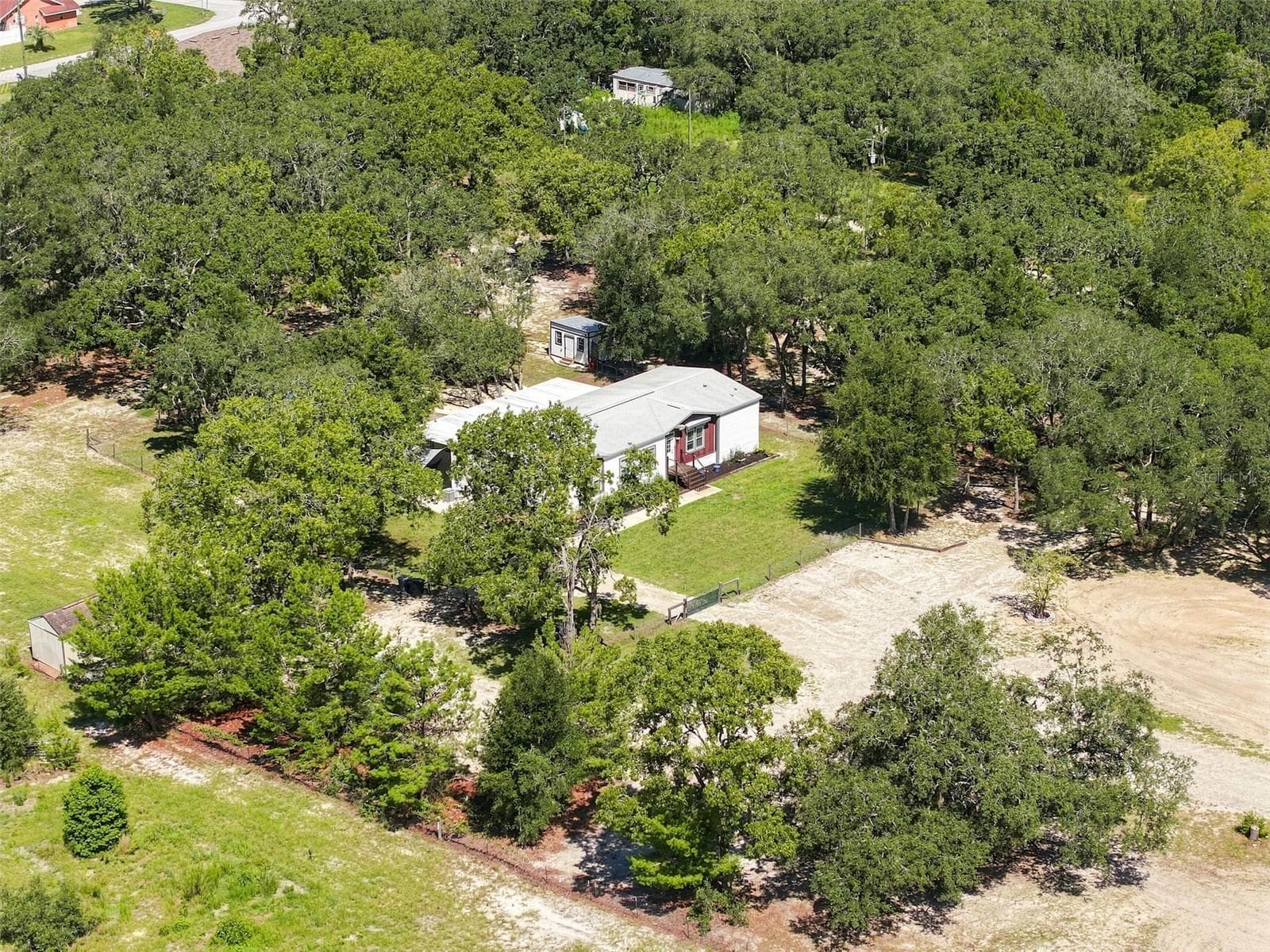 Manufactured Home at 341 SUNCOAST BLVD, SPRING HILL, photo 49 of 52