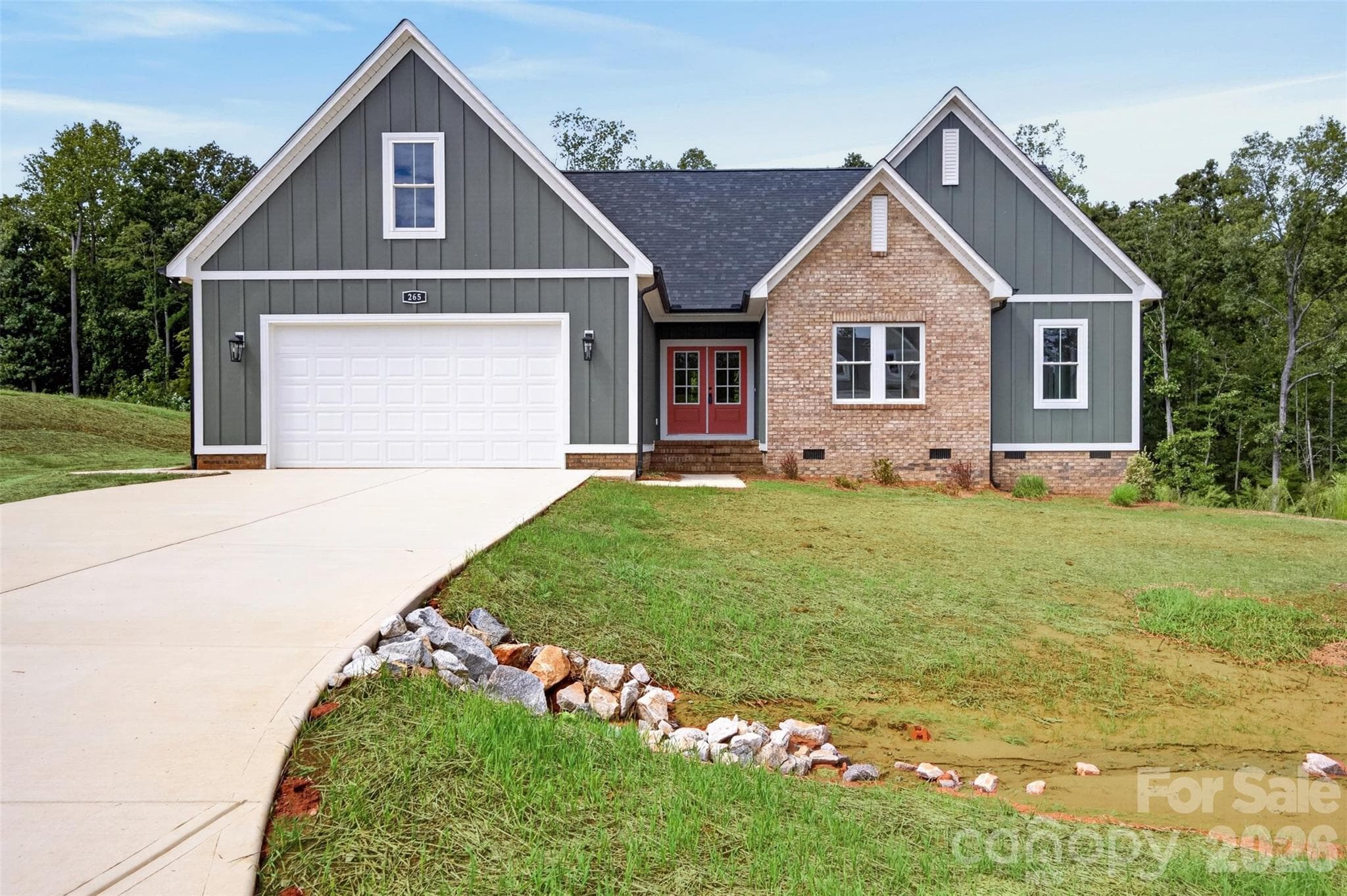 265 AUTUMN BLAZE Road