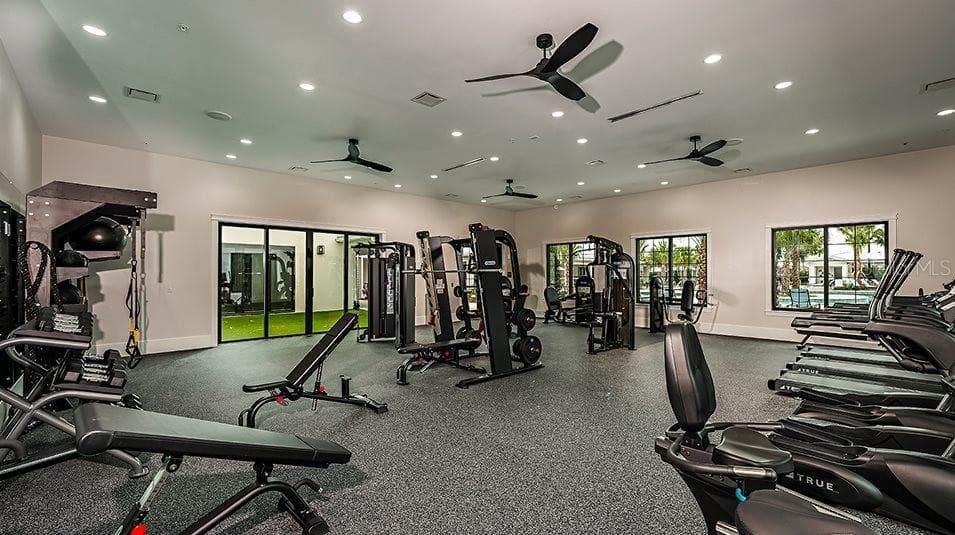 Single Family Residence at 10060 BANYAN BREEZE BLVD, LAND O LAKES, photo 38 of 41