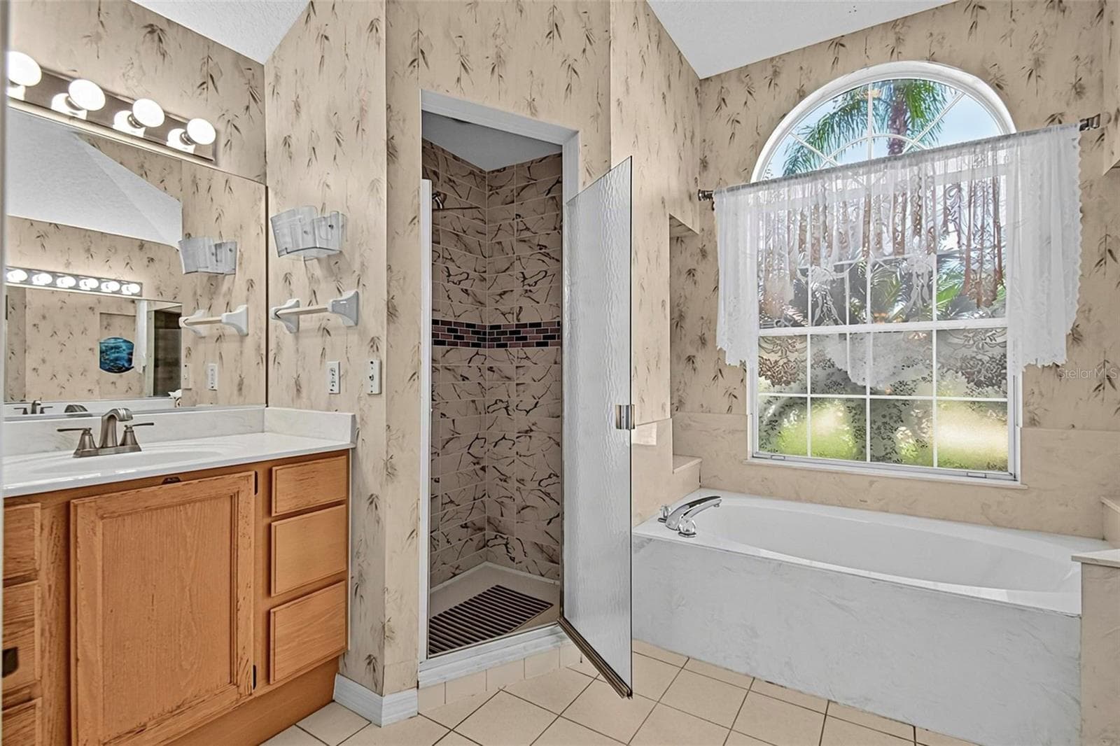 Single Family Residence at 10 CHELSEA CT, PALM COAST, photo 15 of 64