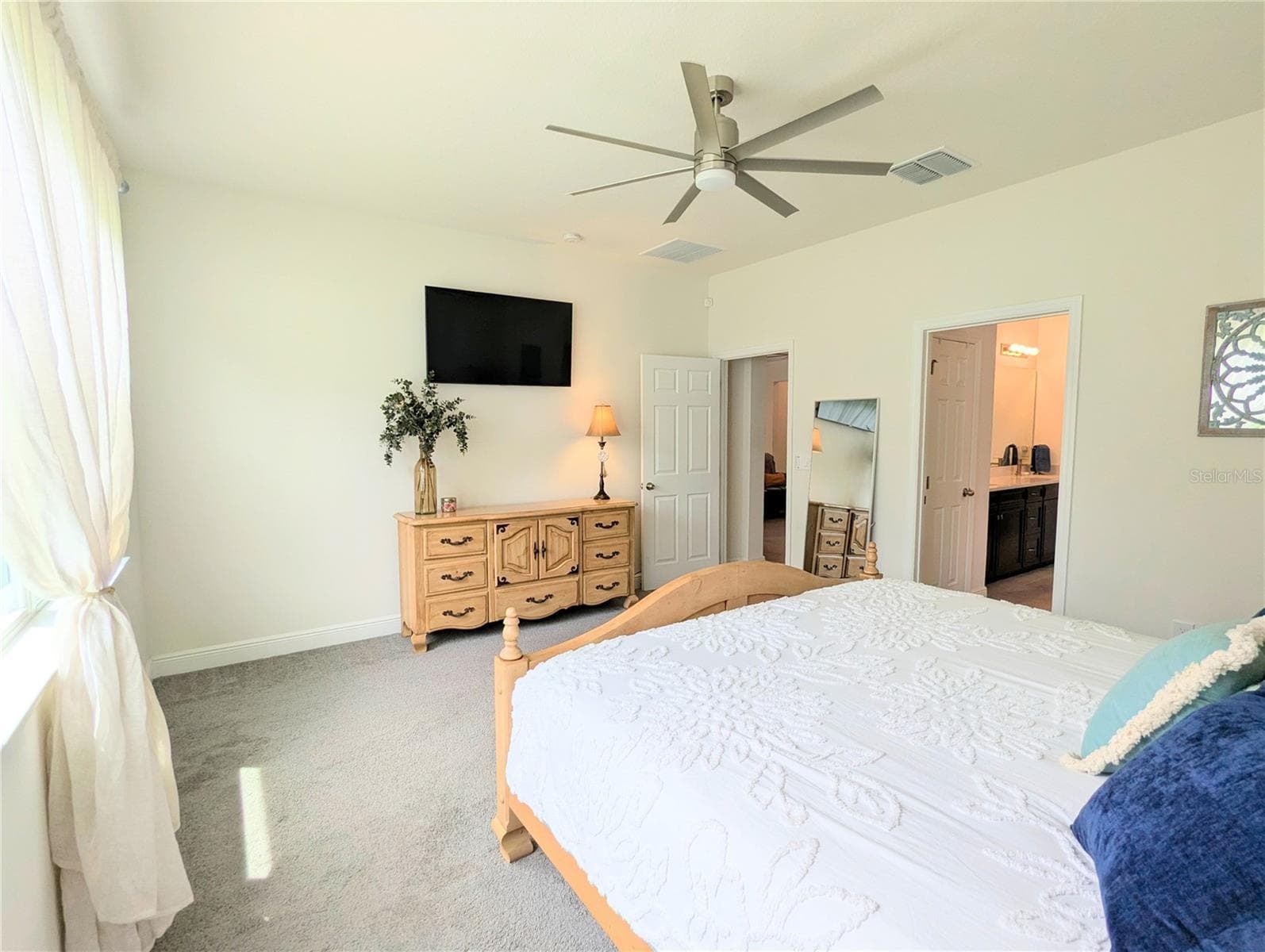 Single Family Residence at 2333 FARNHAM DR, OCOEE, photo 31 of 75