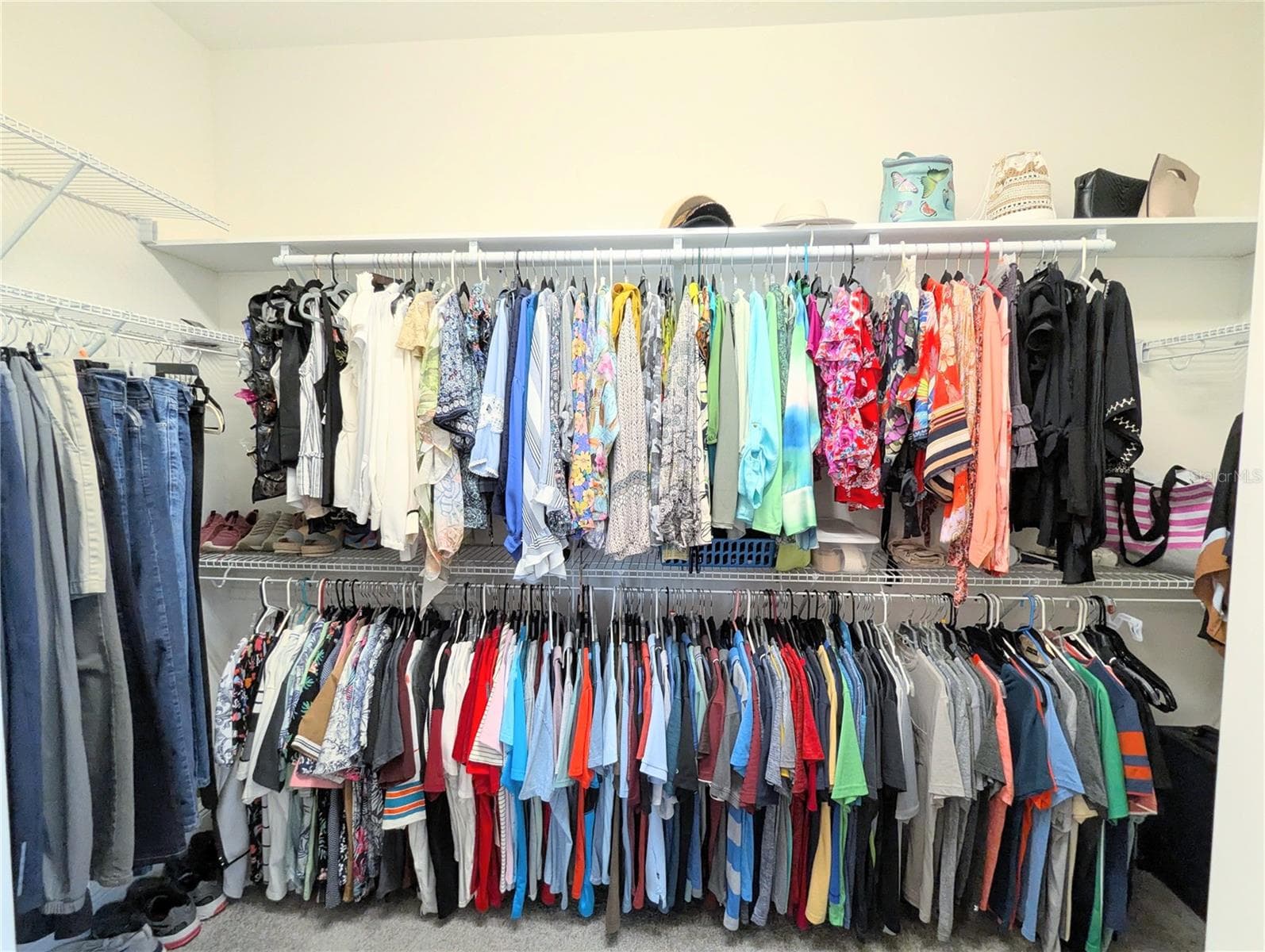 Large walk in closet - 2333 FARNHAM DR, OCOEE