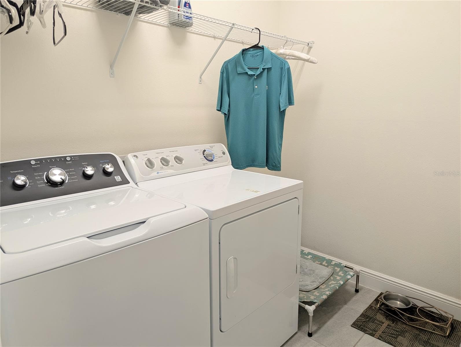 Large laundry room - 2333 FARNHAM DR, OCOEE