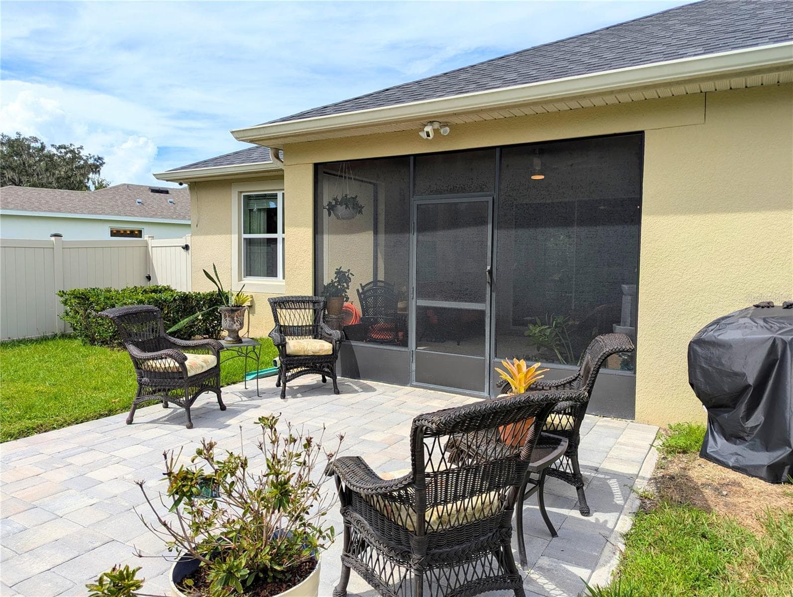 BBQ anyone? - 2333 FARNHAM DR, OCOEE