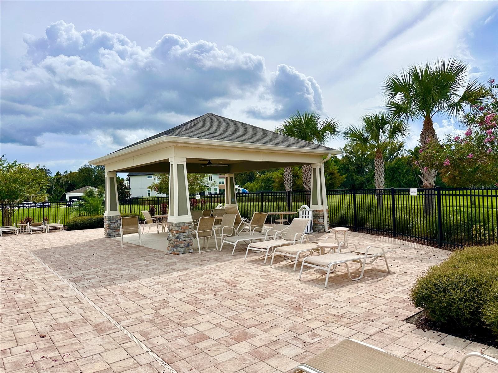 Weekends at the pool...bring your friends and a cooler! - 2333 FARNHAM DR, OCOEE