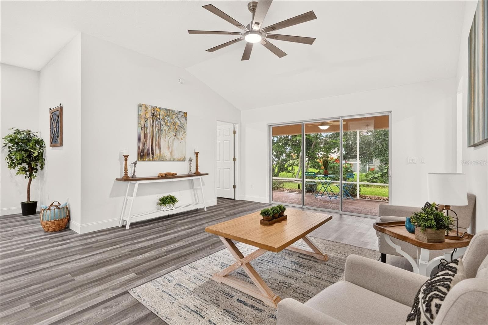 Single Family Residence at 1238 AUGUSTINE DR, THE VILLAGES, photo 9 of 66