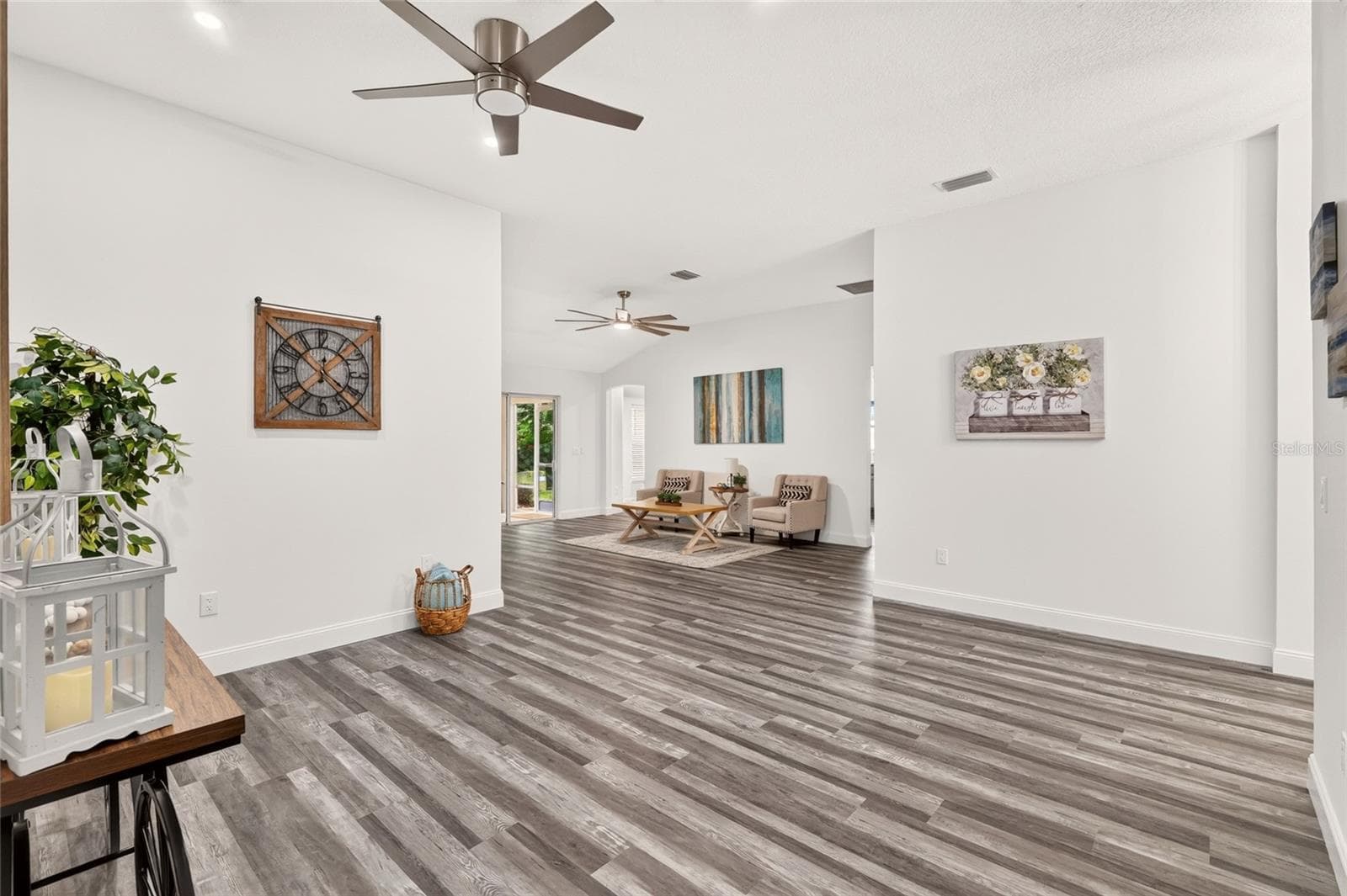 Single Family Residence at 1238 AUGUSTINE DR, THE VILLAGES, photo 19 of 66