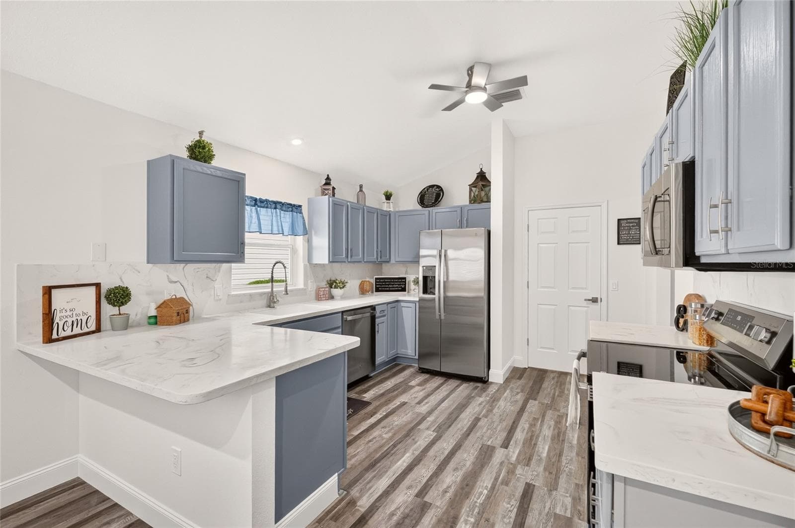 Single Family Residence at 1238 AUGUSTINE DR, THE VILLAGES, photo 27 of 66
