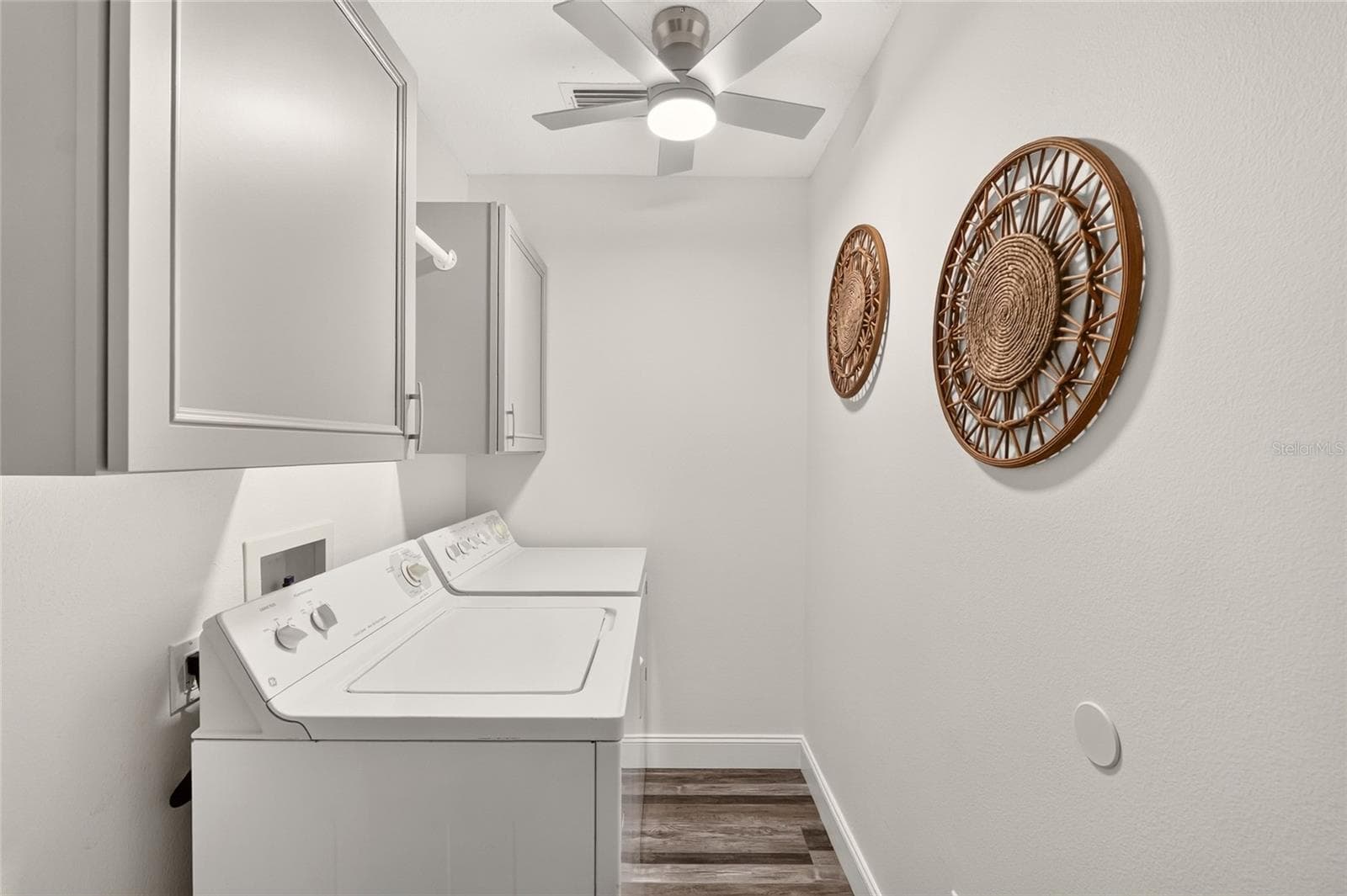 Single Family Residence at 1238 AUGUSTINE DR, THE VILLAGES, photo 35 of 66
