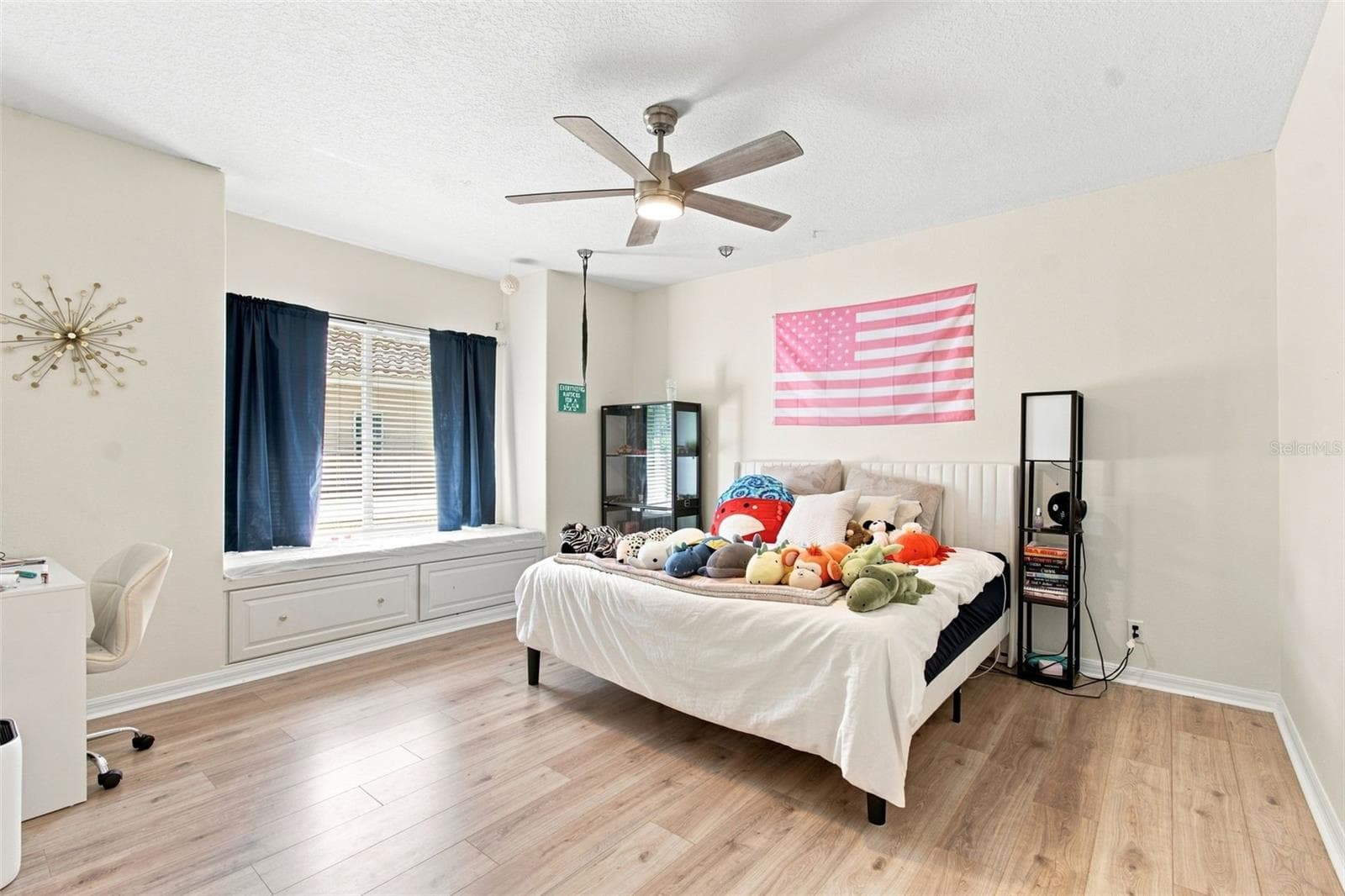 Single Family Residence at 9212 PINE ISLAND CT, TAMPA, photo 52 of 111