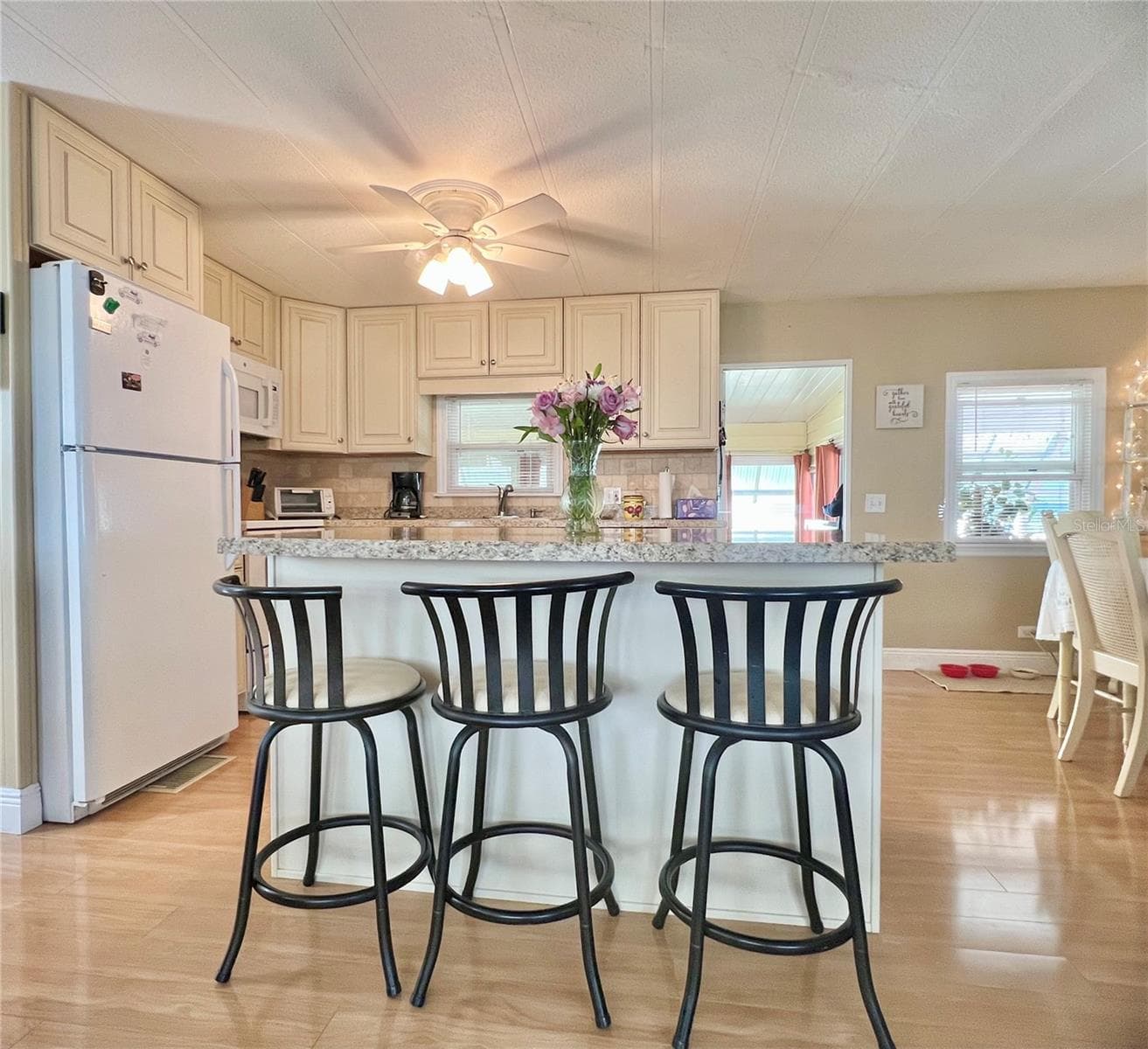 Mobile Home at 1100 BELCHER RD S #113, LARGO, photo 8 of 38