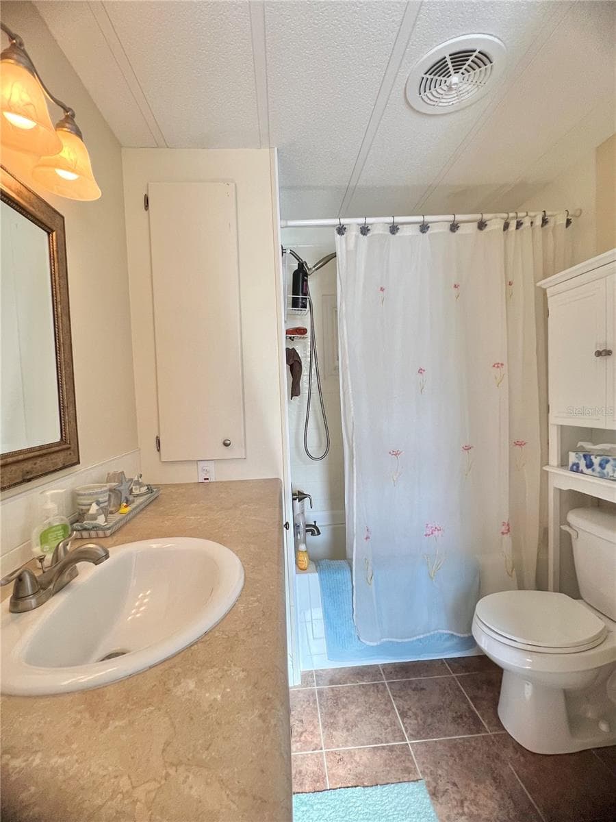 Mobile Home at 1100 BELCHER RD S #113, LARGO, photo 17 of 38