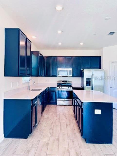 Single Family Residence at 33611 SKY BLOSSOM CIR, LEESBURG, photo 10 of 32