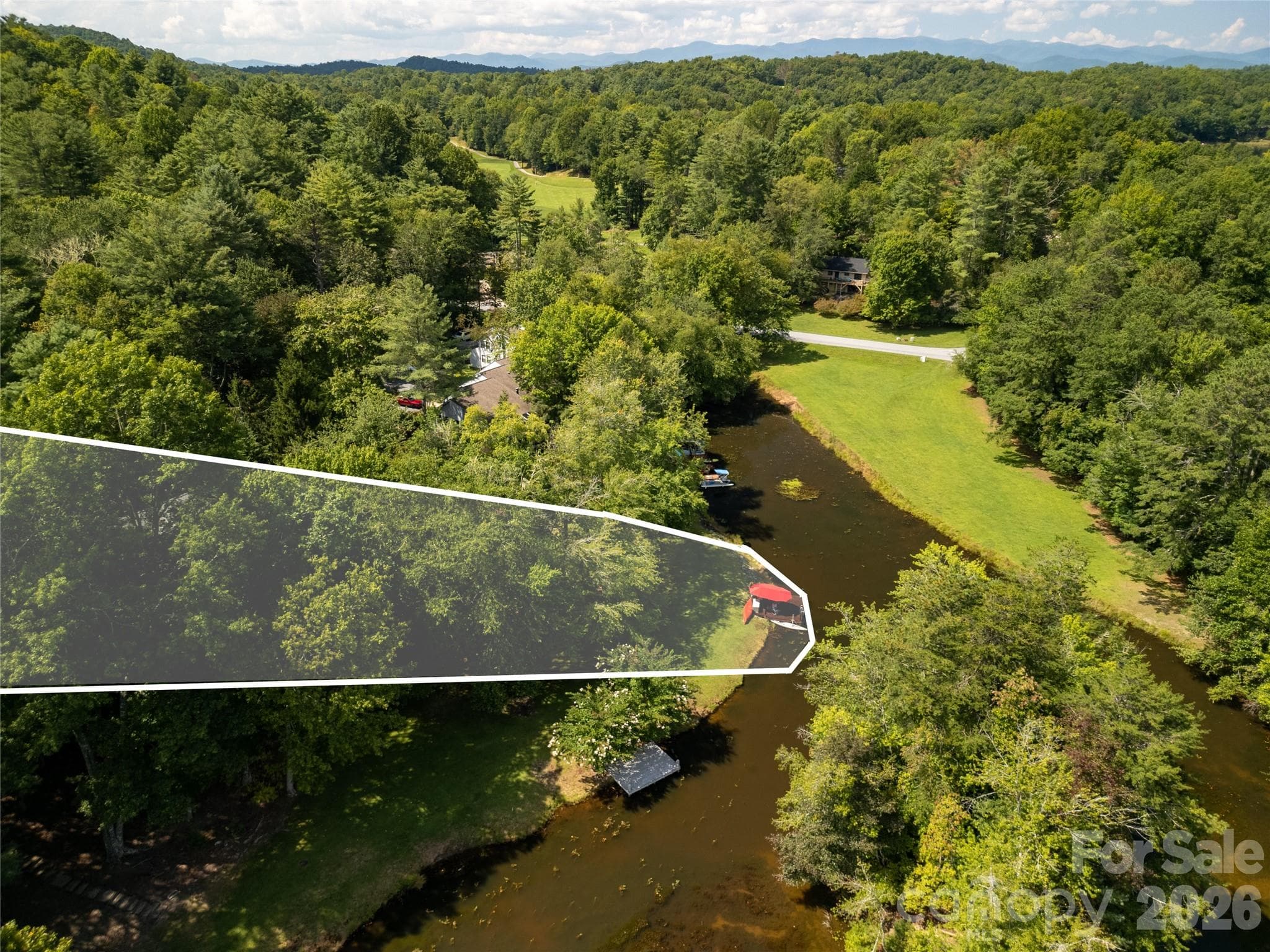 A deep lot with privacy from Kanunu Court - 111 Kanunu Court, Brevard
