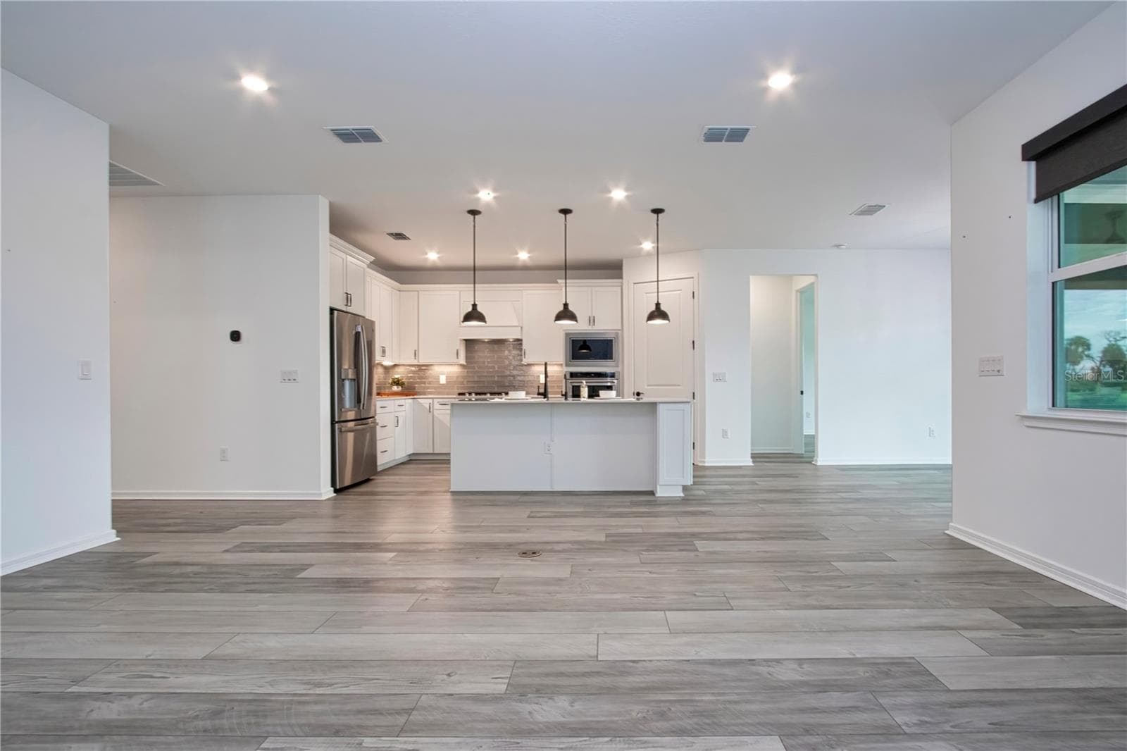 Single Family Residence at 9315 BARRIER COAST TRL, PARRISH, photo 16 of 74