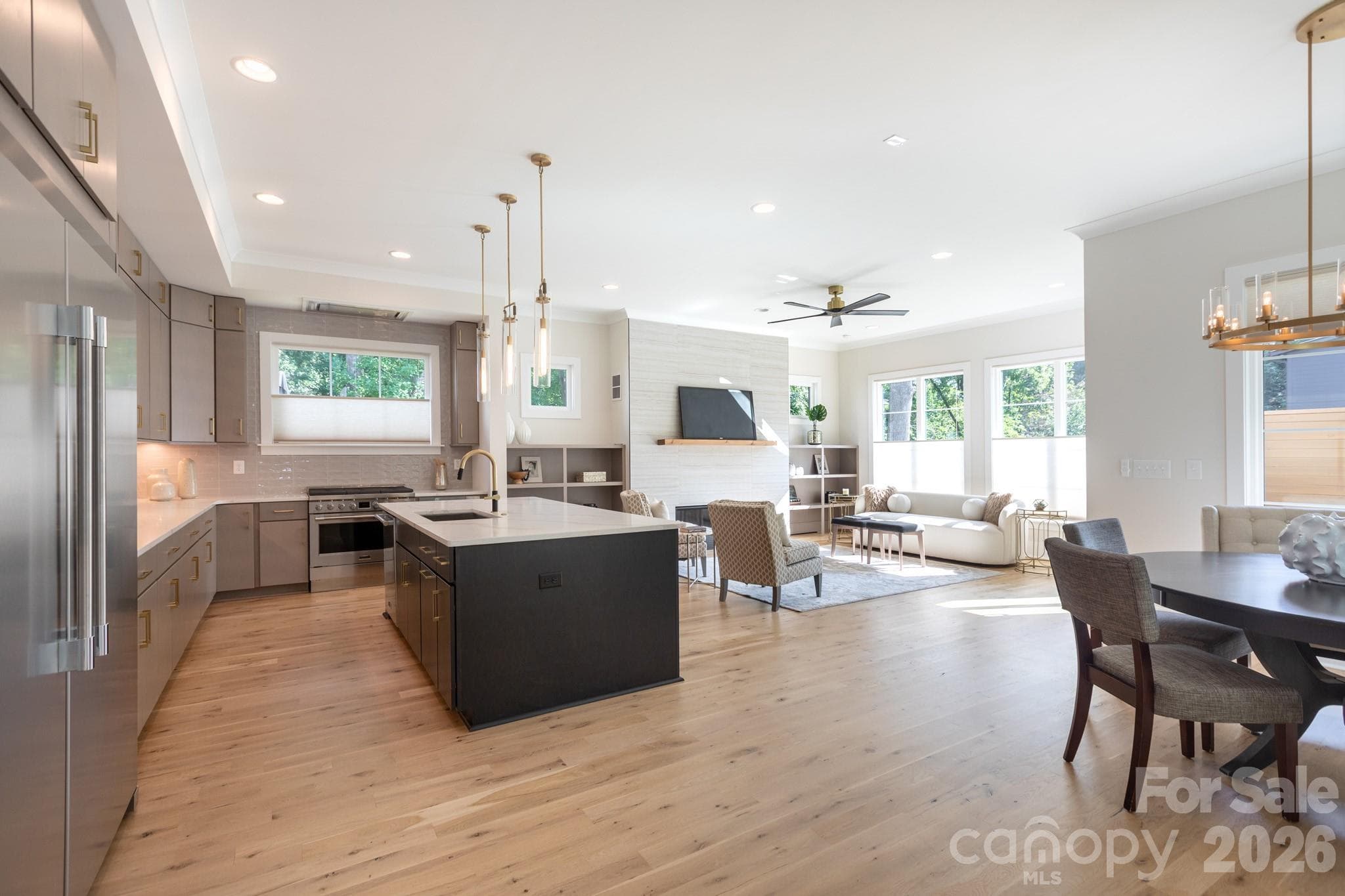 Single Family Residence at 4325 Raney Way, Charlotte, photo 7 of 48