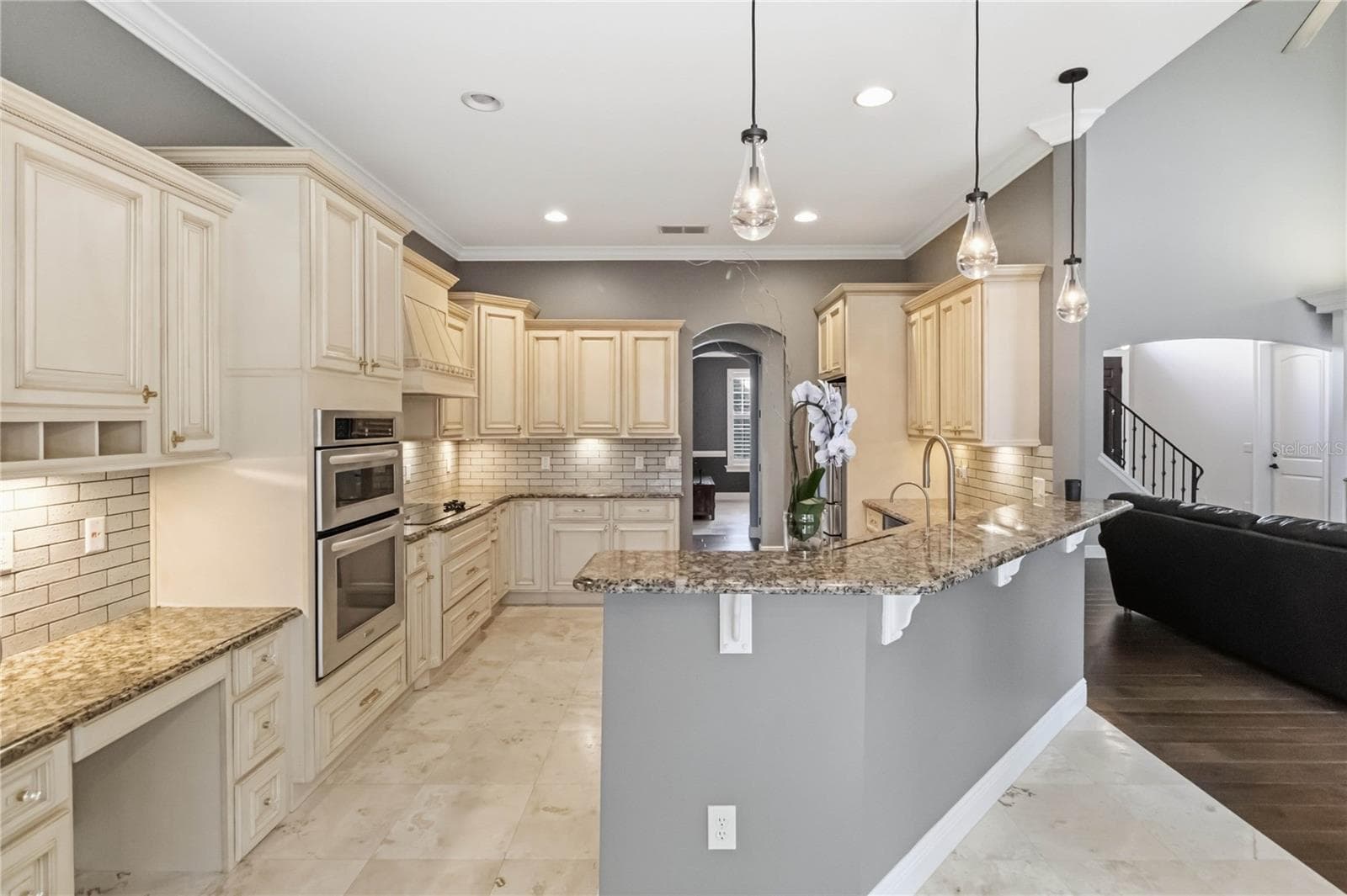 Single Family Residence at 438 HARBOUR OAKS POINTE DR, ORLANDO, photo 13 of 61