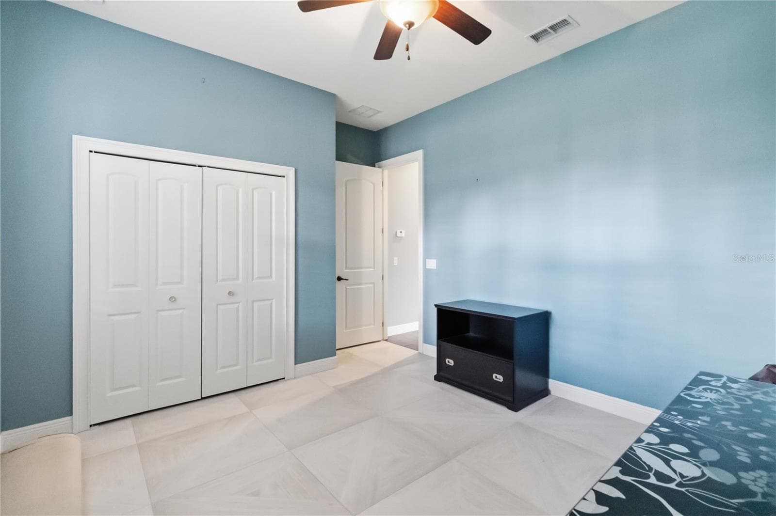 Single Family Residence at 438 HARBOUR OAKS POINTE DR, ORLANDO, photo 28 of 61
