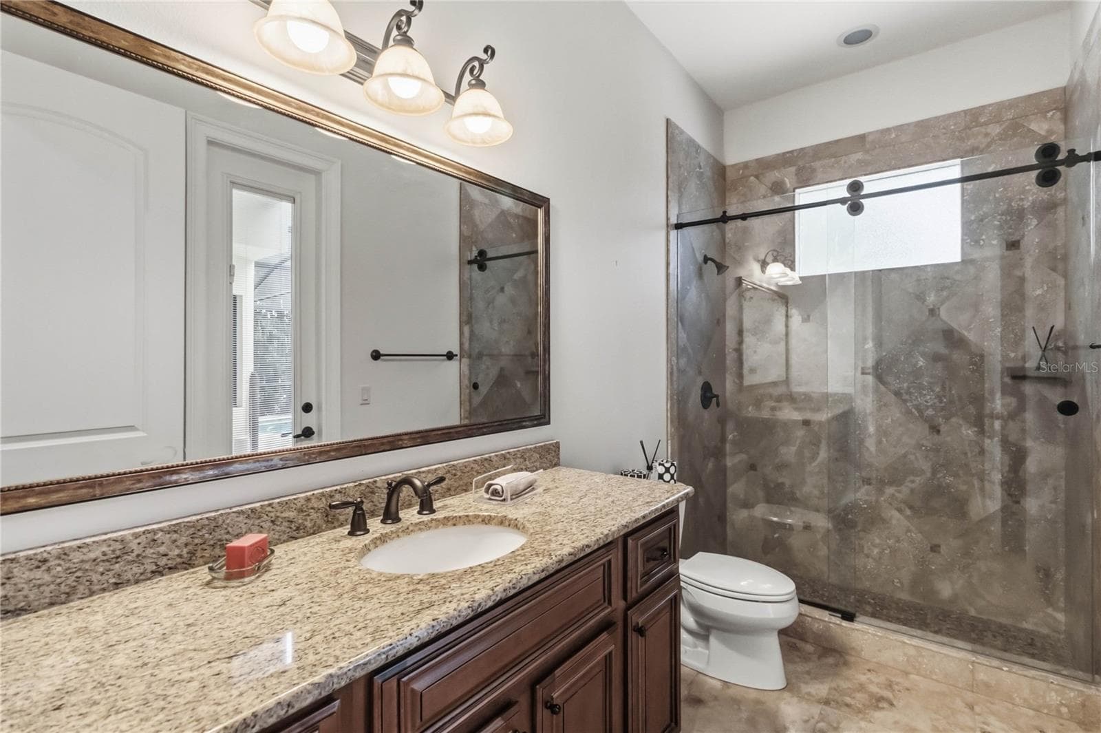 Single Family Residence at 438 HARBOUR OAKS POINTE DR, ORLANDO, photo 31 of 61