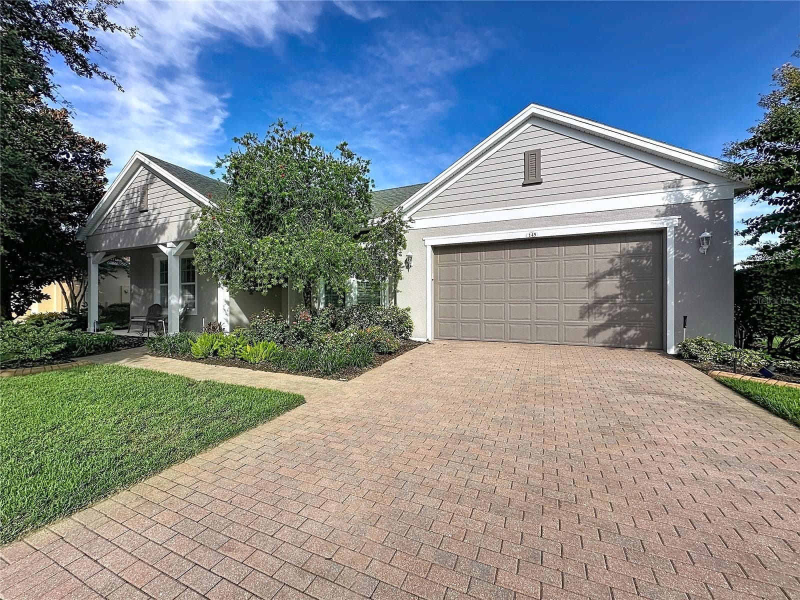 Single Family Residence at 145 BAYOU BEND RD, GROVELAND, photo 3 of 99
