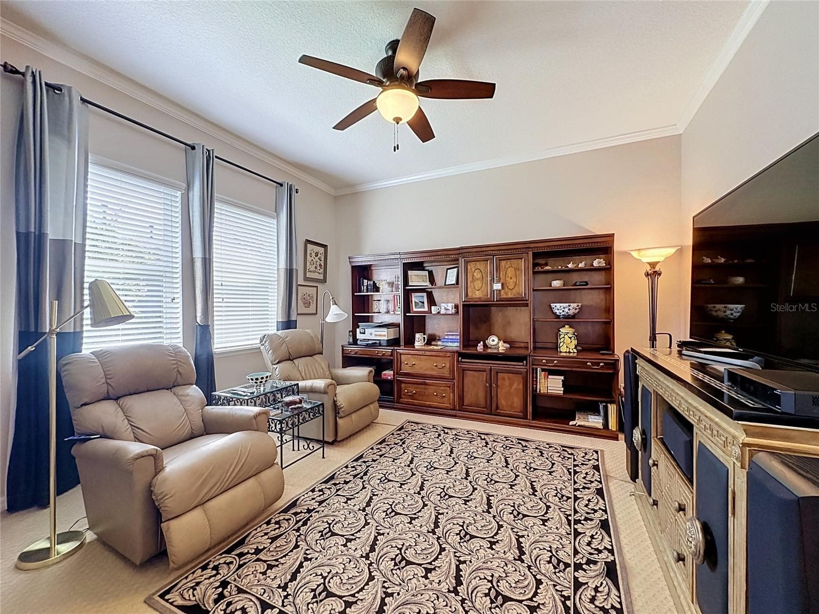 Single Family Residence at 145 BAYOU BEND RD, GROVELAND, photo 40 of 99